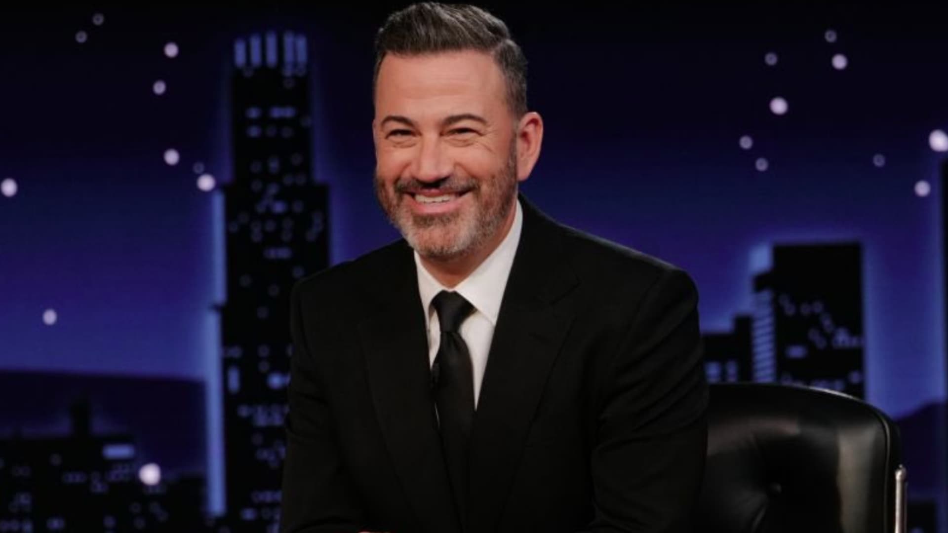 Jimmy Kimmel Regresa al Aire en Medio de Amenazas de Trump de Demandar a la Cadena ABC