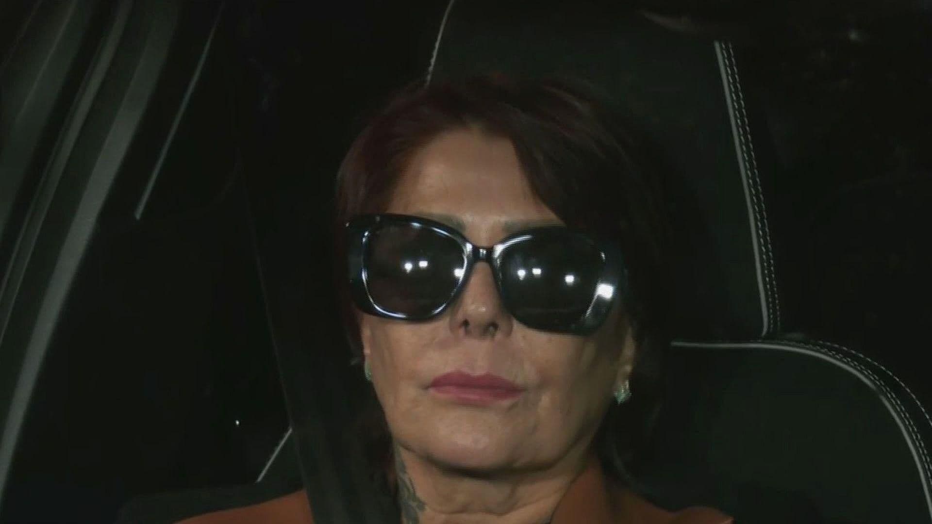 Así Salió Alejandra Guzmán del Hospital Tras la Muerte de su Mamá, Silvia Pinal