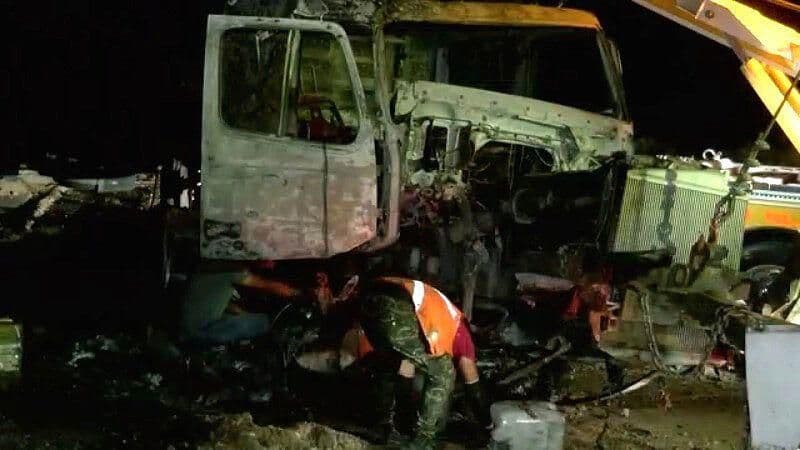 Aparatoso Accidente en Jalostotitlán Deja 3 Lesionados y 2 Vehículos Incendiados