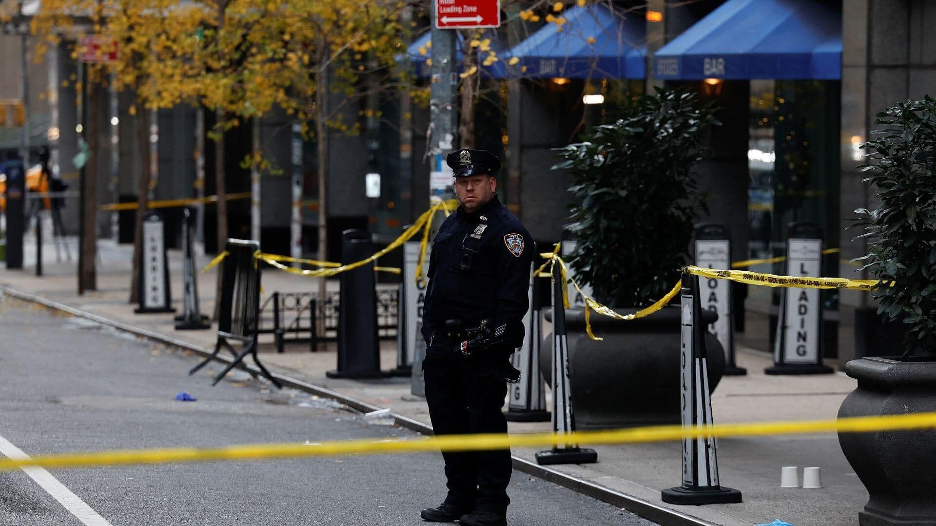 Matan a Brian Thompson, Director de Aseguradora de EUA, en Tiroteo en Manhattan