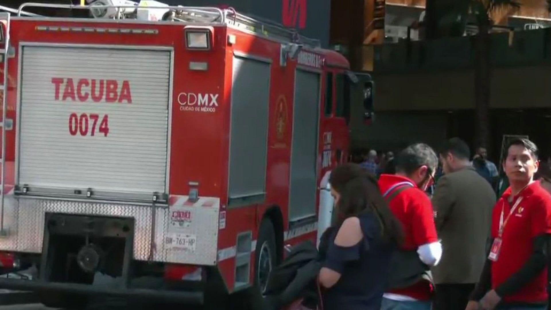 Bomberos Controlan Incendio en Restaurante de Plaza Miyana en Polanco, CDMX