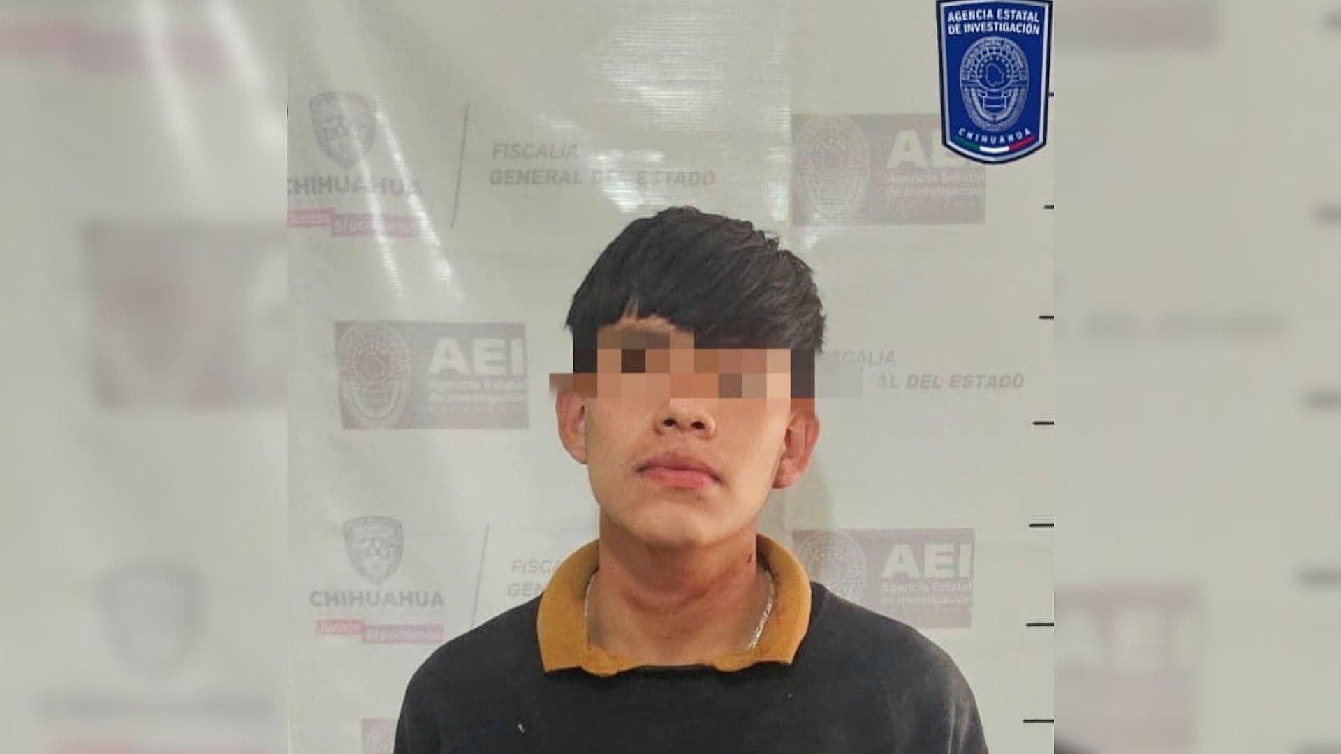 Joven de 19 Años Mata a su Hermano y Golpea a su Hermana en Santa Bárbara, Chih