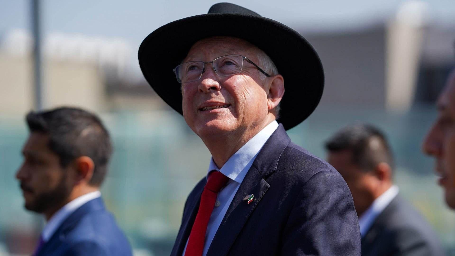 Ken Salazar Dejará su Puesto el 7 de Enero 2025