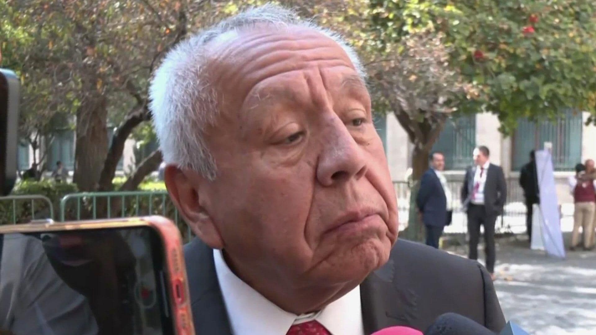 "Es Pollero de Dios": Francisco Garduño Acusa a Padre Solalinde de Promover Caravanas Migrantes
