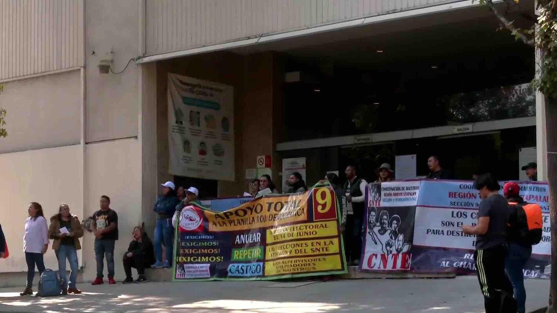 CDMX: Maestros de la CNTE Bloquean Isabel la Católica en Protesta por Incremento Salarial