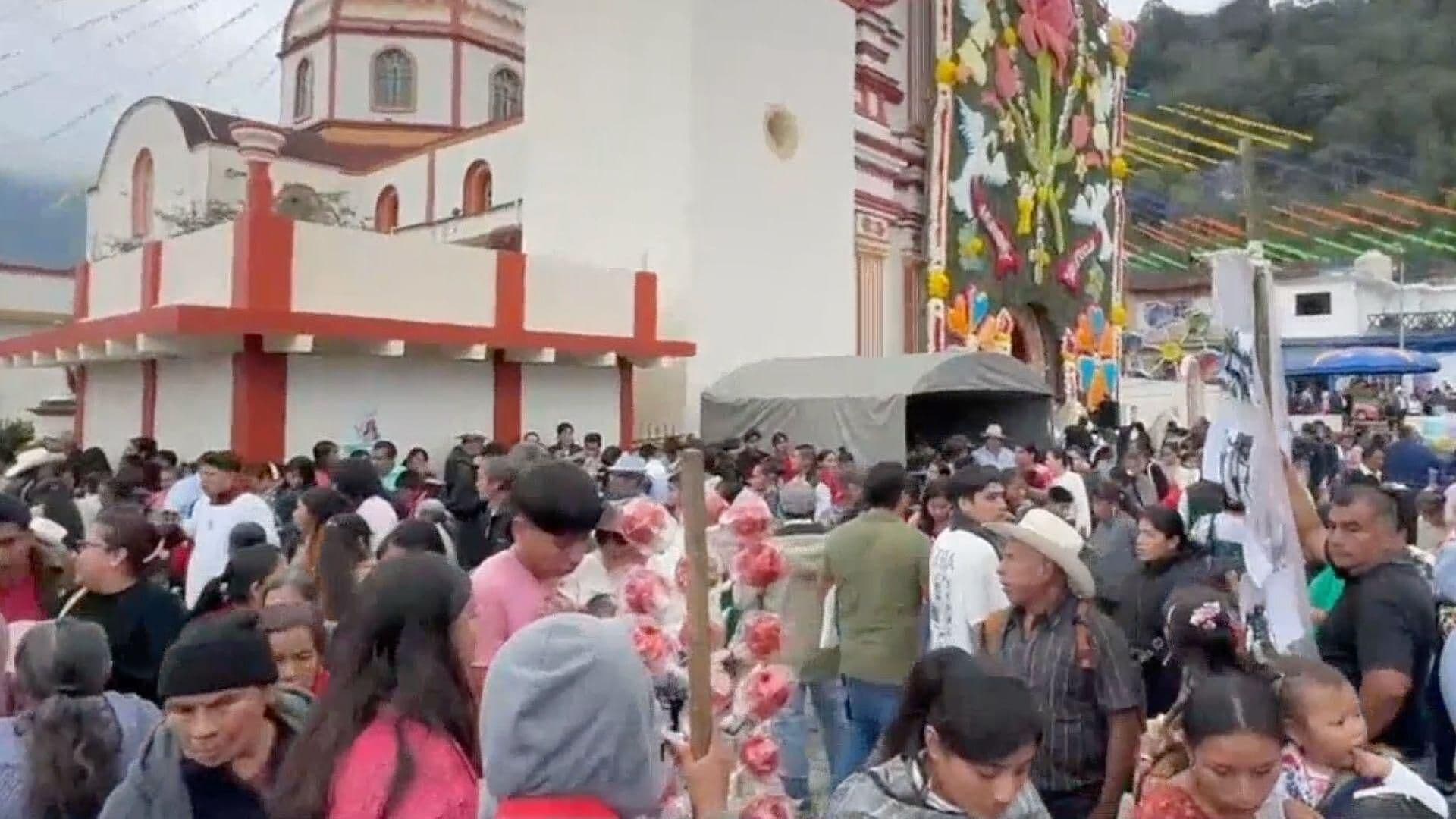 Así Celebraron a la Virgencita en la Iglesia de Santa María de Guadalupe en La Perla
