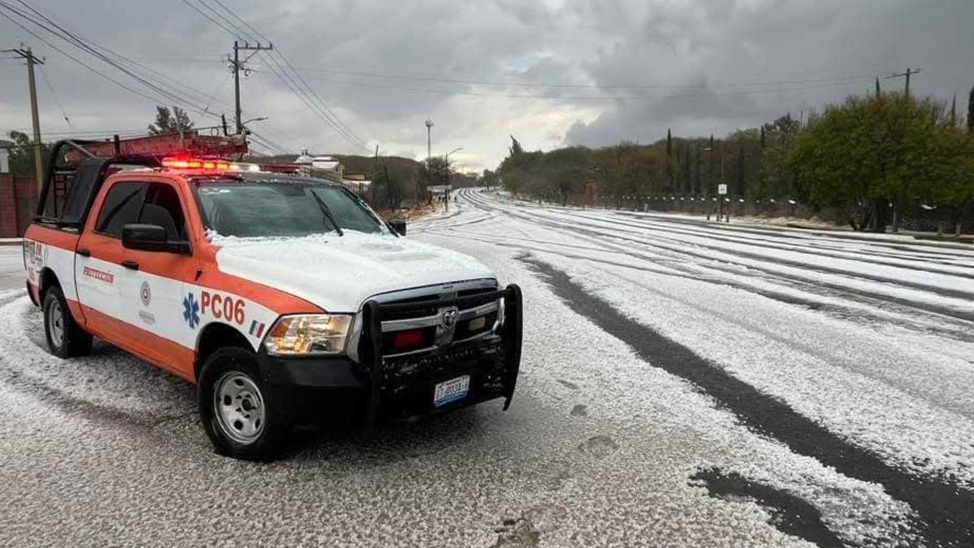 Granizada Pinta de Blanco Distintas Zonas de Moroleón