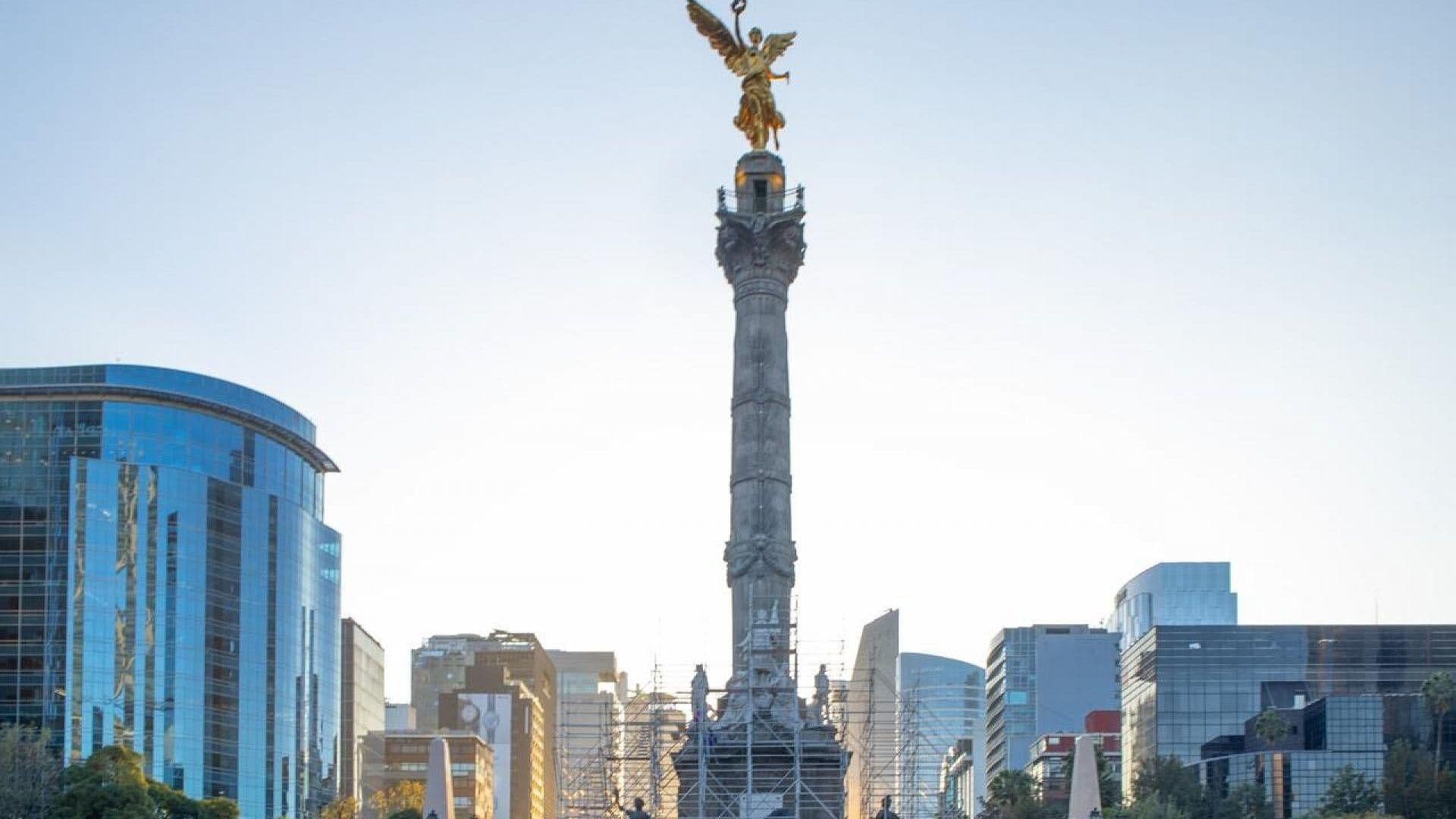 ¡Trabajo de Altura! Así es la Restauración de la Columna de la Independencia en CDMX