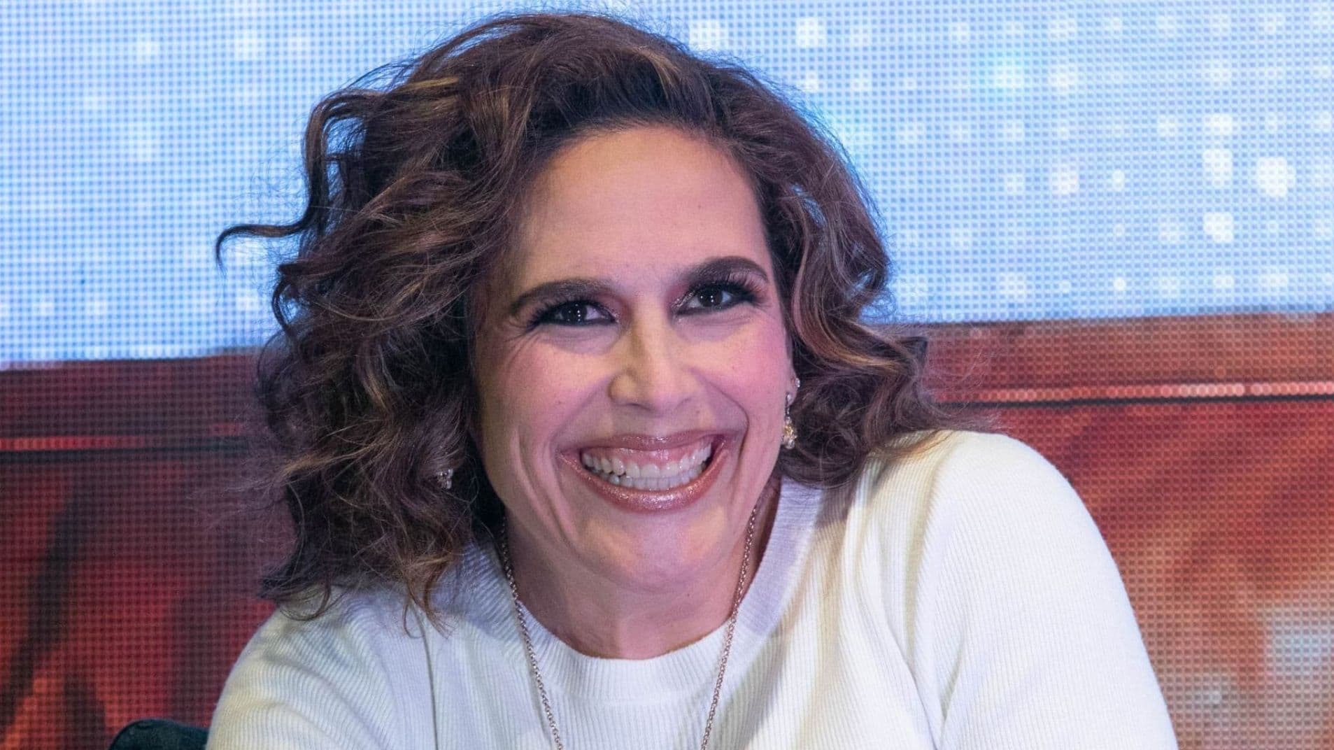 Tras Divorcio con Otto Padrón; ¿Angélica Vale Todavía Usa su Anillo de Casada?