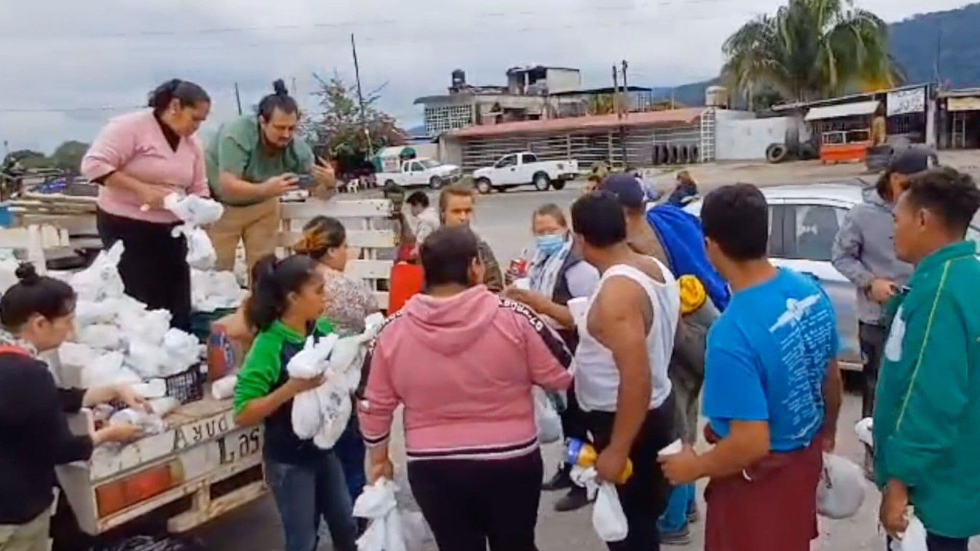 Las Patronas Apoyan a Migrantes que Arribaron a Córdoba