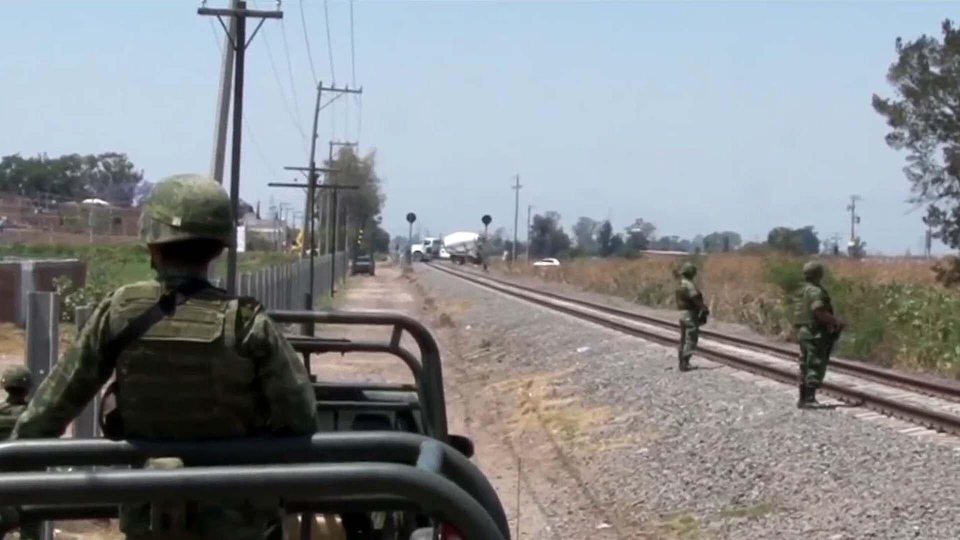 ¿Encarcelarán de Nuevo a 8 Militares Vinculados en Caso Ayotzinapa?