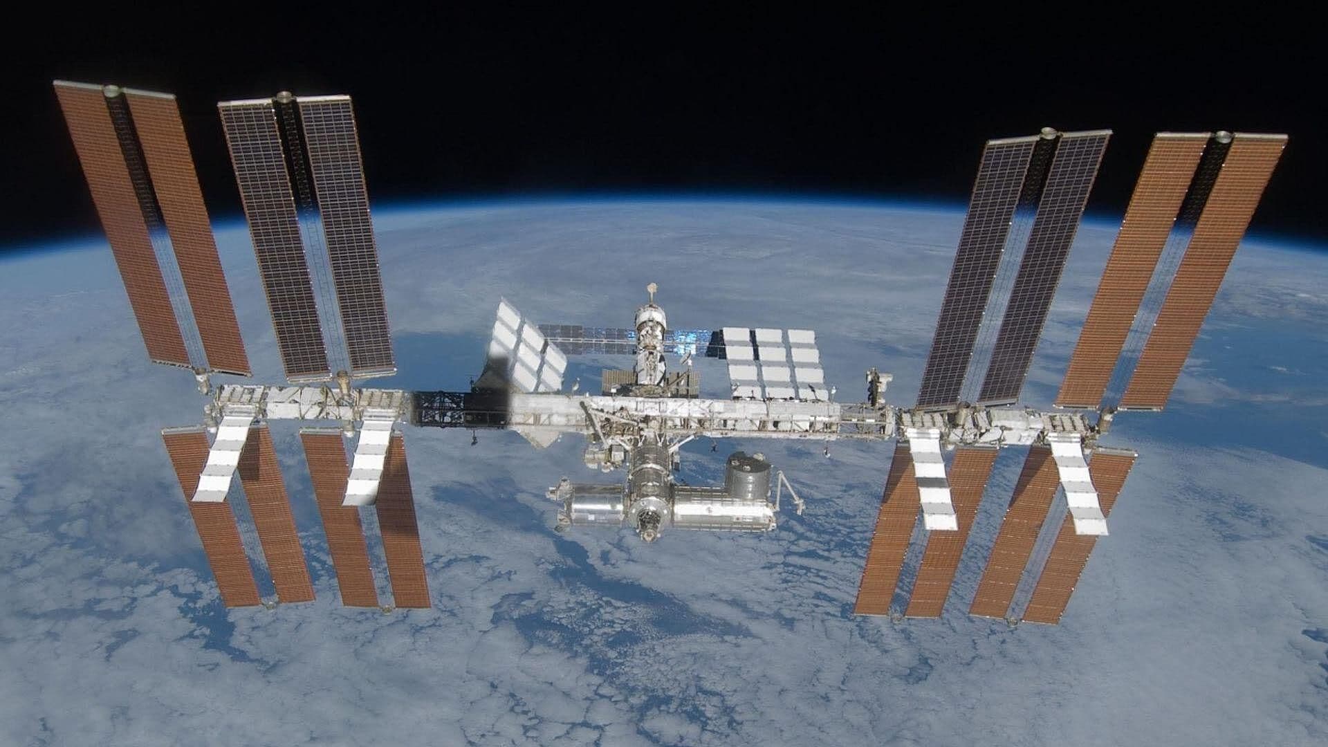 Expreso desde el Espacio: Llega Nave a la Estación Espacial Internacional