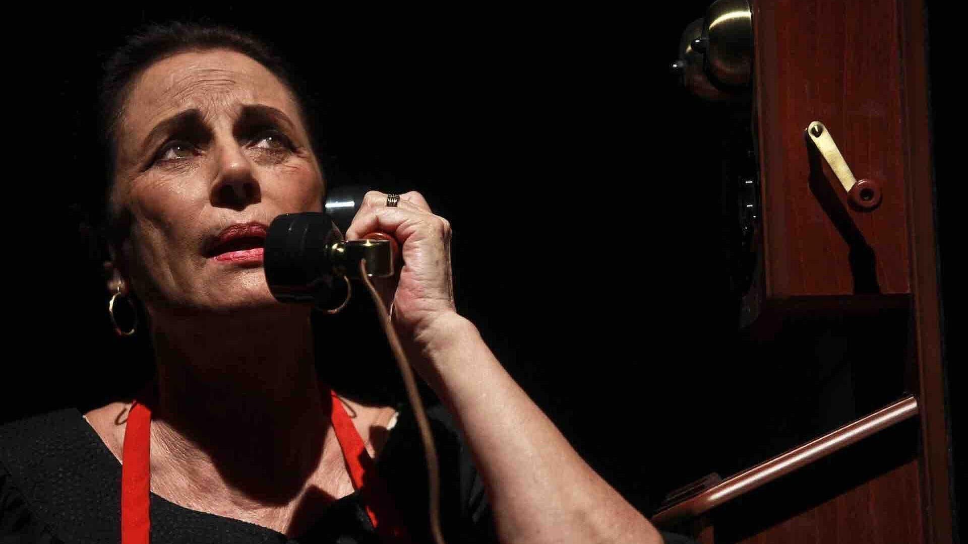 Medio Artístico Expresa Pesar por la Pérdida de la Primera Actriz, Helena Rojo