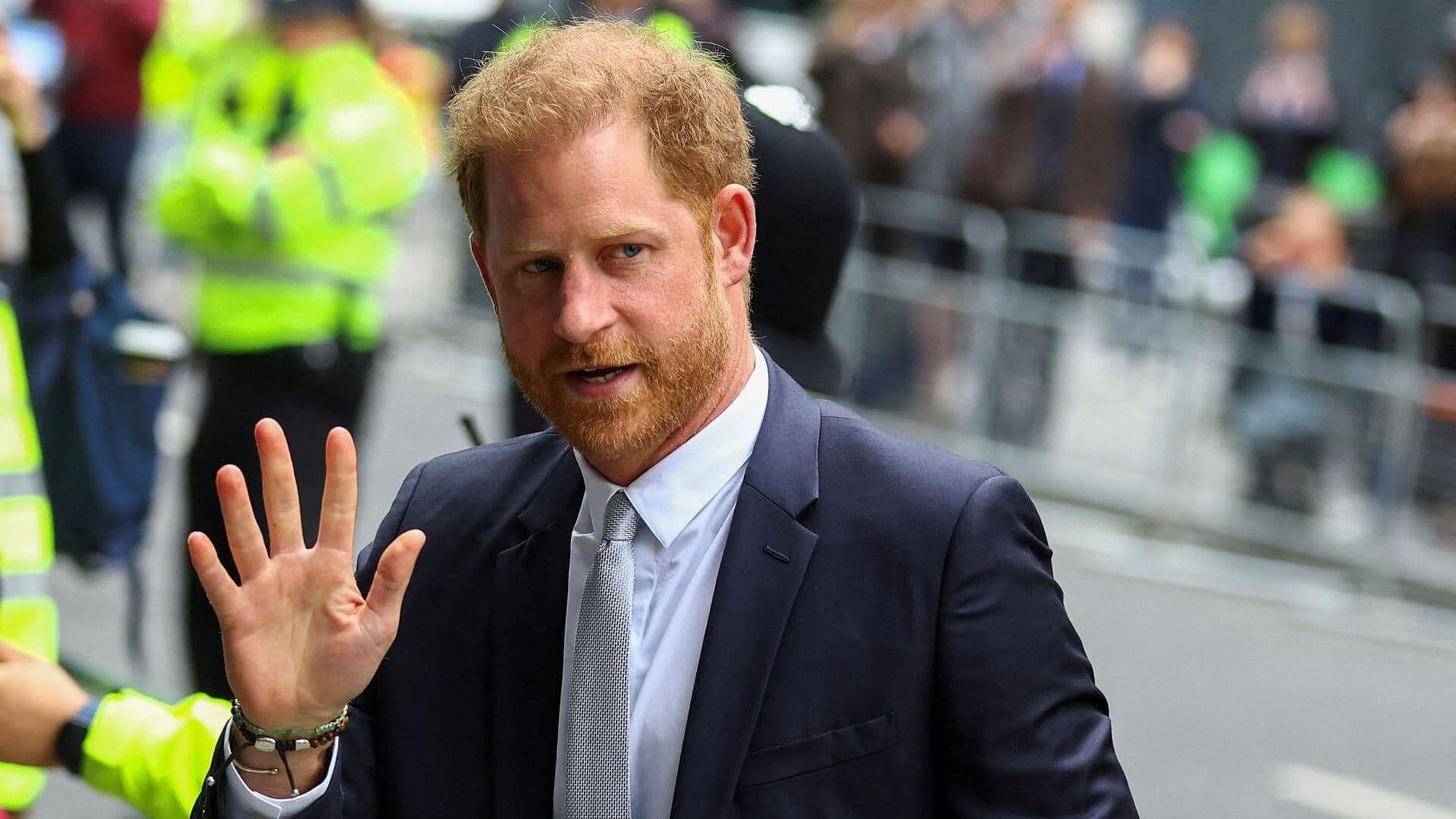 ¿Rey Carlos Podría Reconciliarse con el Príncipe Harry?