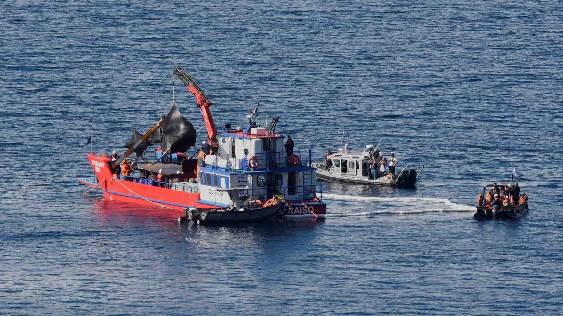Recuperan Helicóptero Desplomado en el que Murió Sebastián Piñera, Expresidente de Chile
