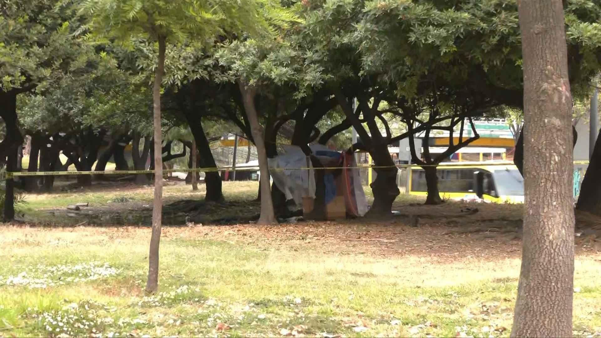 Hallan a Hombre Muerto en Camellón de Av. Insurgentes Norte en Gustavo A. Madero, CDMX