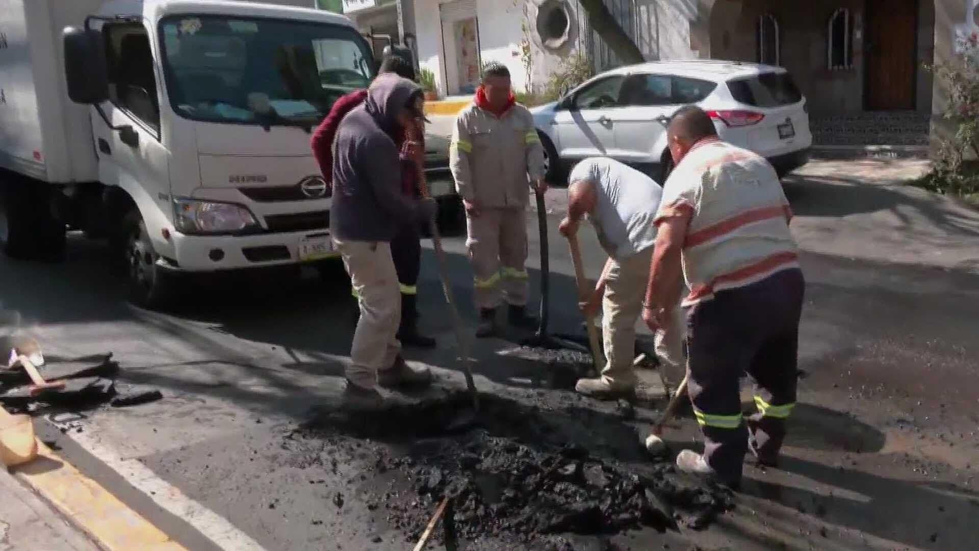 ¡No Es Una! Se Reportan 4 Fugas de Agua en Calzada Desierto de los Leones, Álvaro Obregón