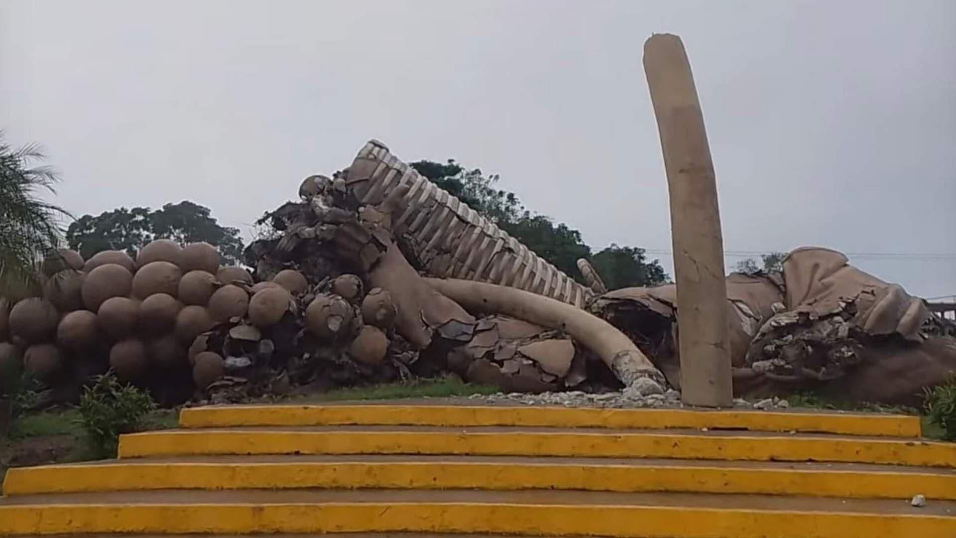 Cae Monumento Emblemático del Municipio de Álamo, Veracruz