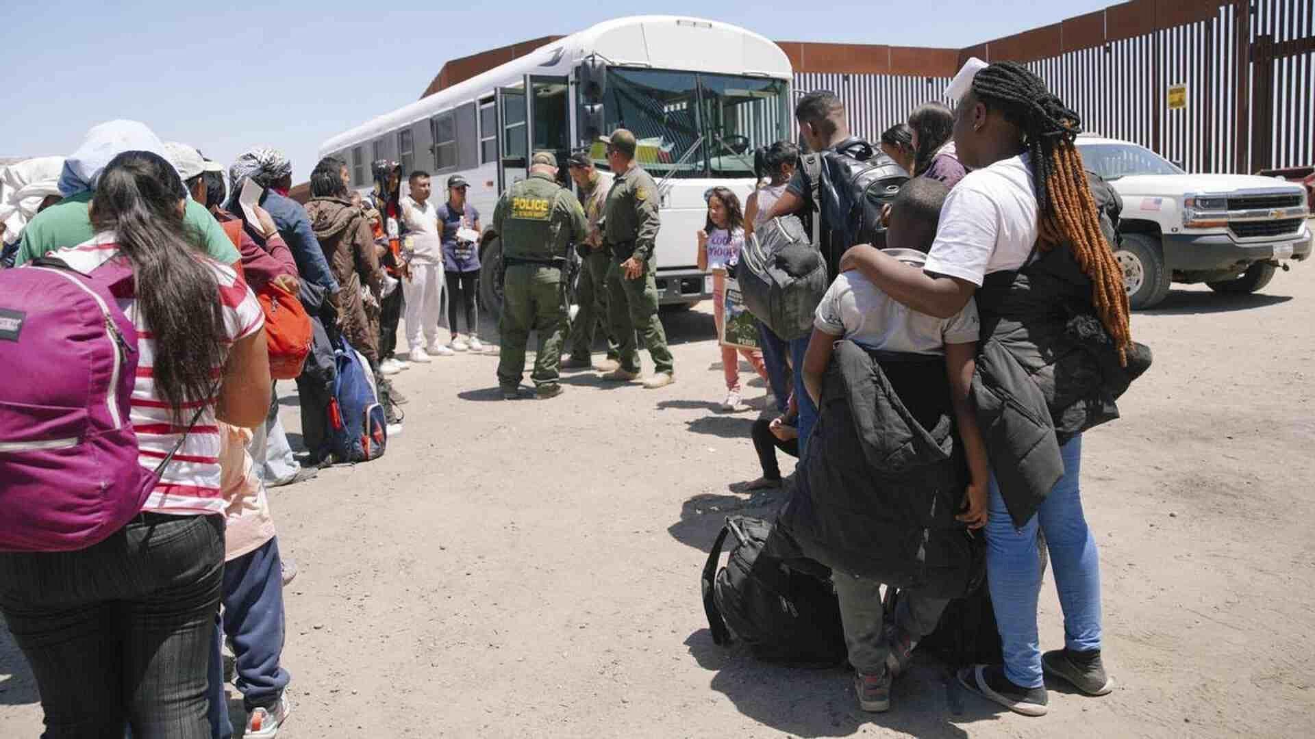 "Migrantes tienen una Contribución Positiva a la Economía de EUA": Gerardo Esquivel