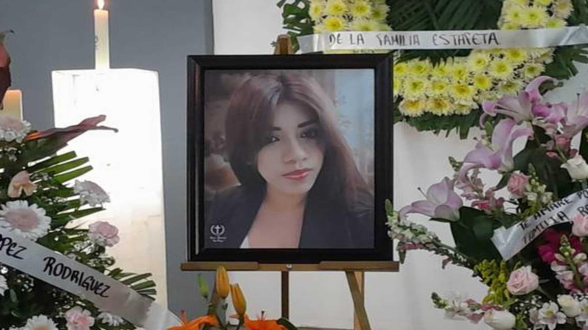 Despiden a Blanca Lilia, Mujer Asesinada en la Universidad Tecnológica de Guadalajara