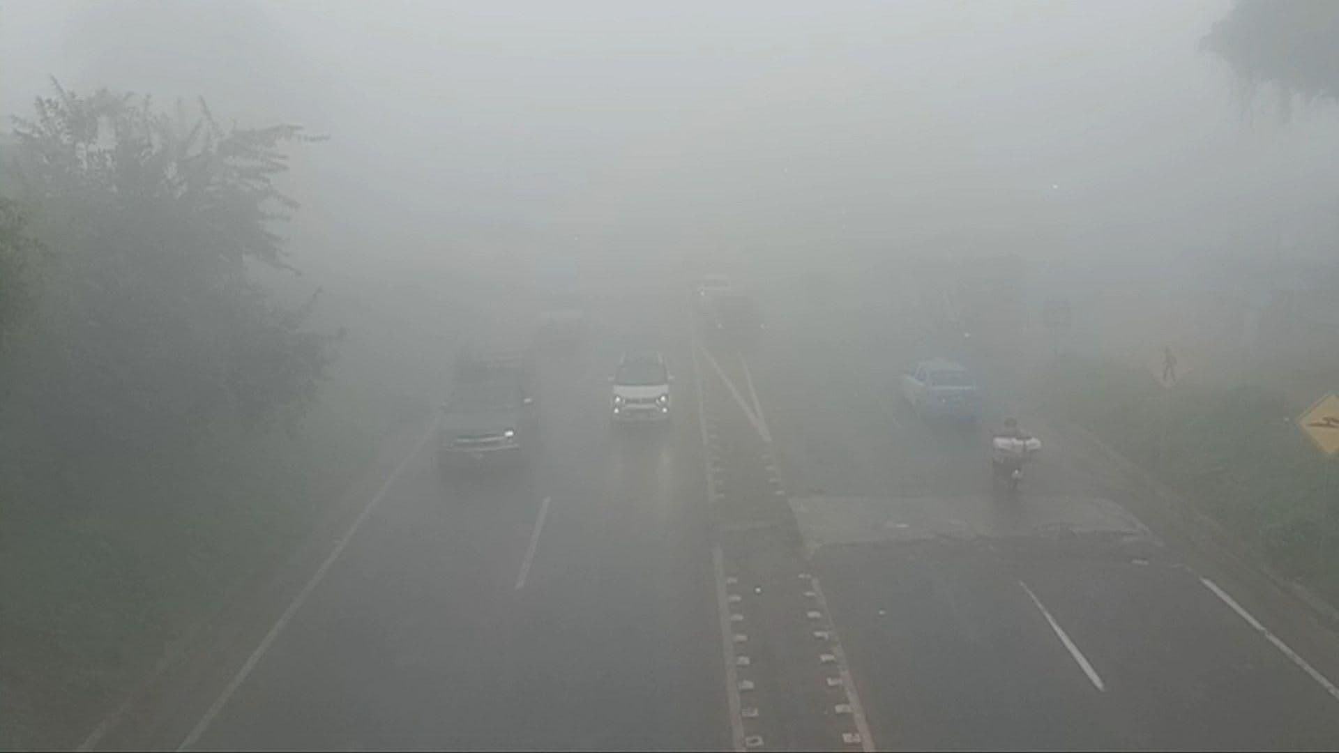 Reportan Cierre de Caminos en Sierra Norte de Puebla por Fuerte Niebla