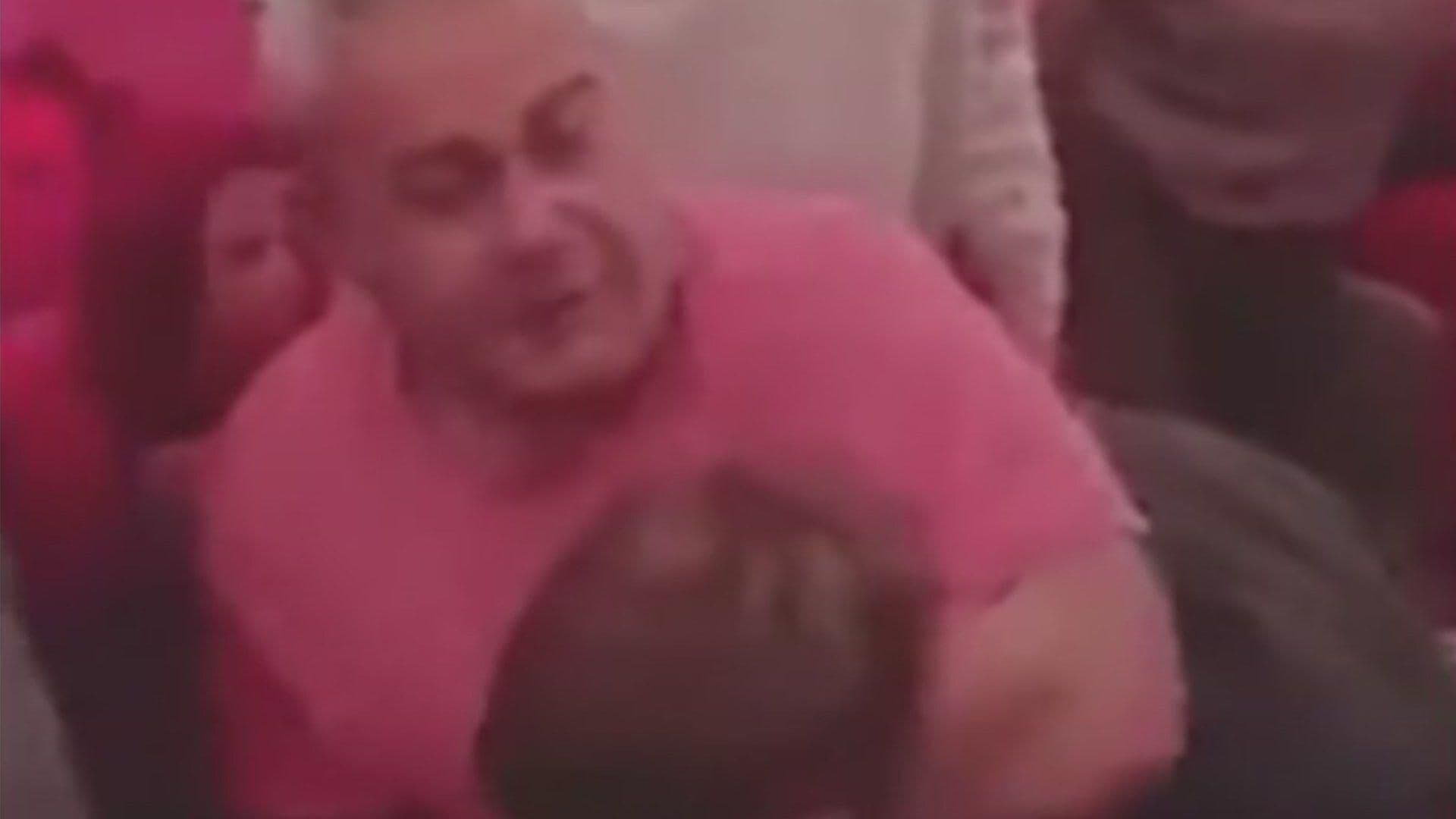 VIDEO: Se Desata Pelea Campal en Pleno Vuelo de Bruselas