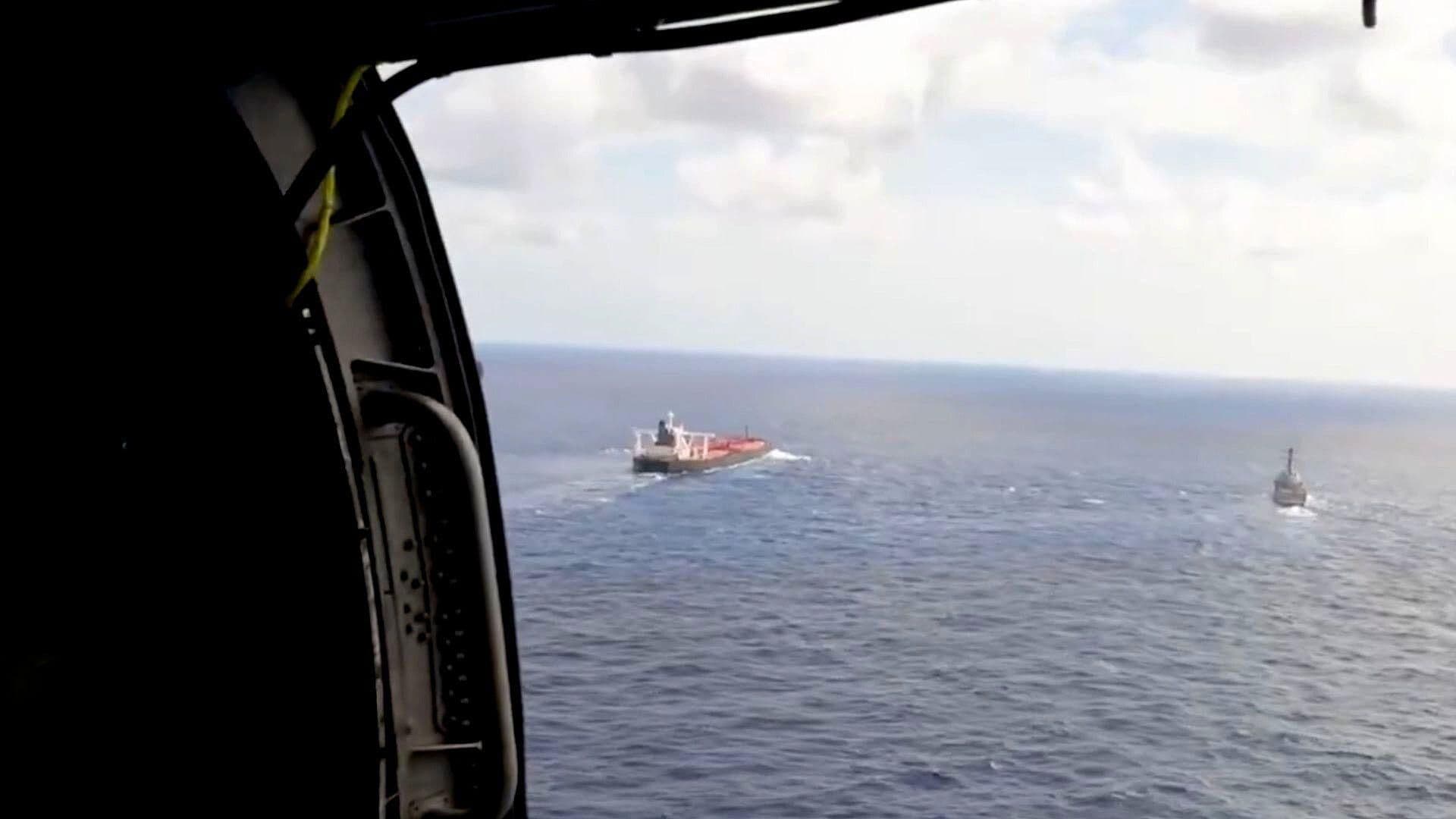 EE. UU. Abordó Buque Petrolero "Veronica III" en Océano Índico tras Desafiar Bloqueo al Crudo
