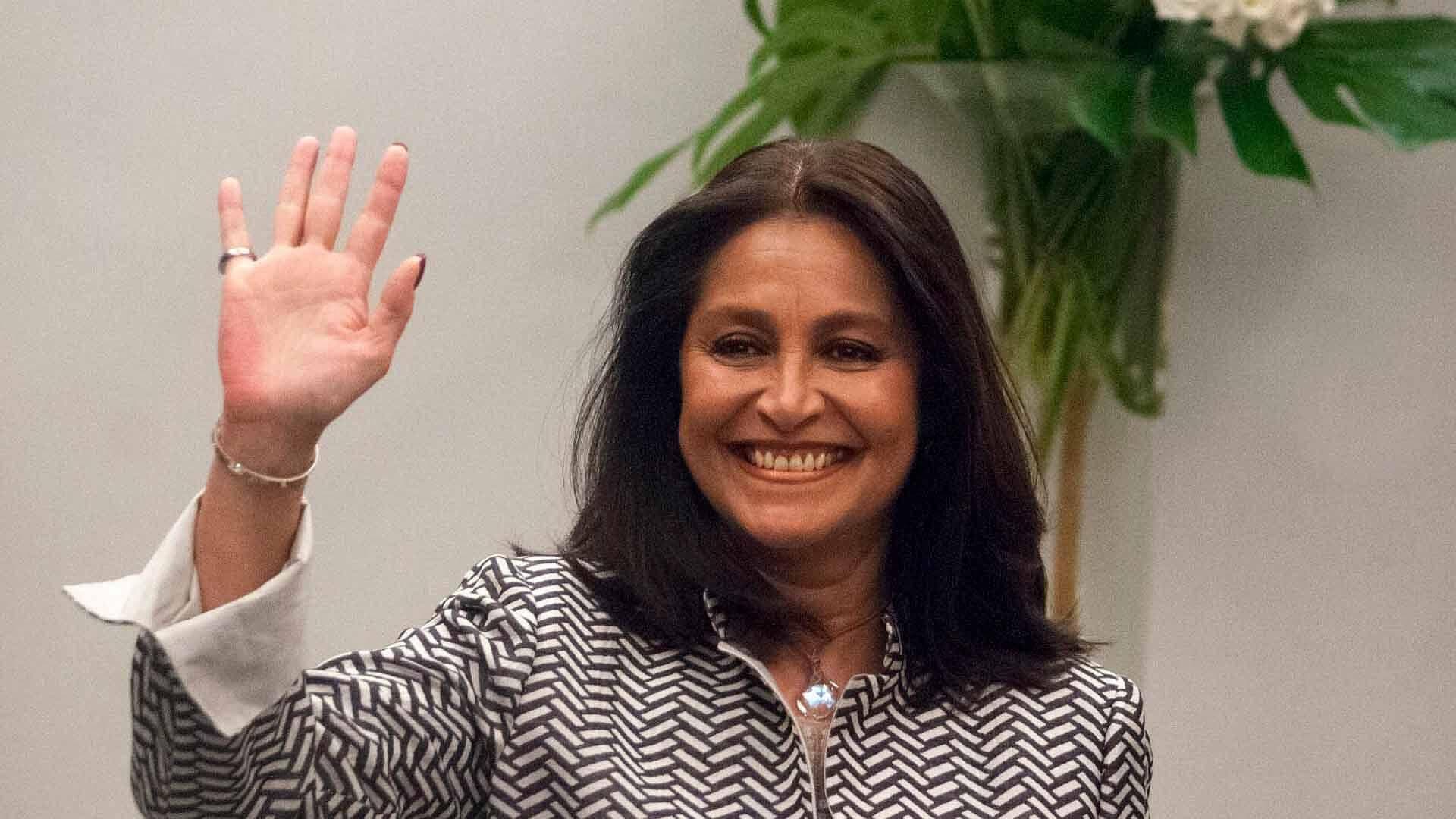 Daniela Romo Hace Poderoso Dueto con Fabiola Roudha
