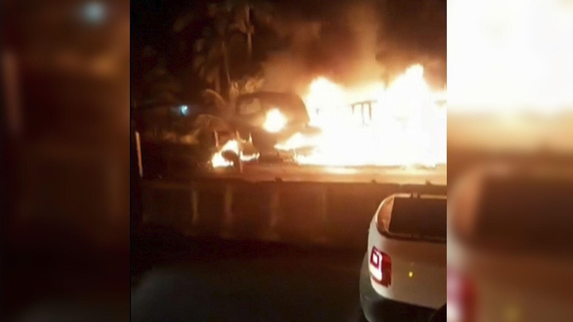Vehículo de Carga se Incendia en Carretera Teapa-Cosoleacaque en Veracruz
