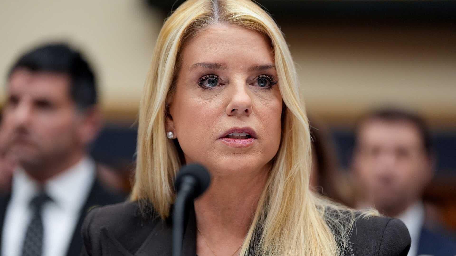 Pam Bondi Comparece en el Cómite Judicial de la Cámara de Representantes: Defiende a Trump