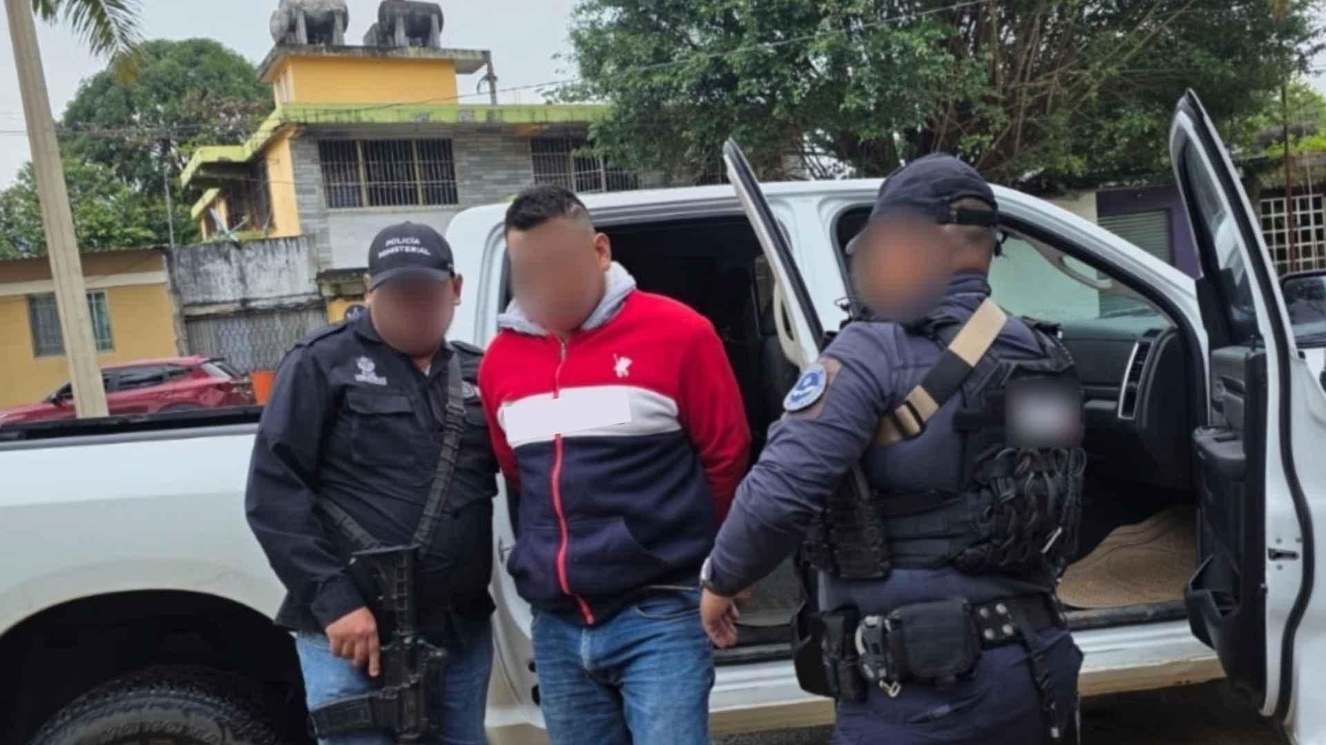 Detienen a Irán “N”, por el Presunto Homicidio de un Hombre en Las Choapas