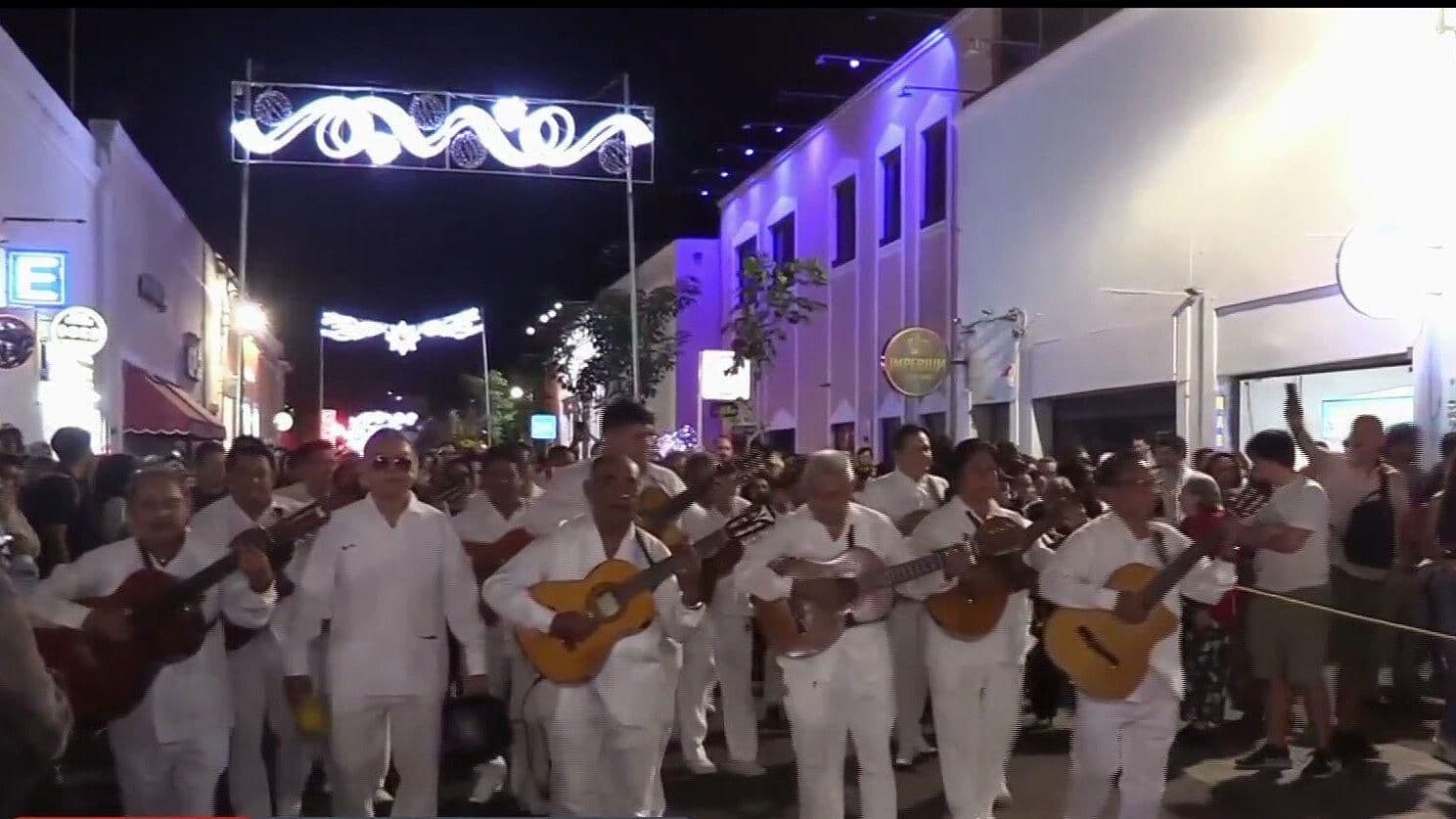 Parque de Santa Lucía: Donde se Conocen Historias Musicales en Merida