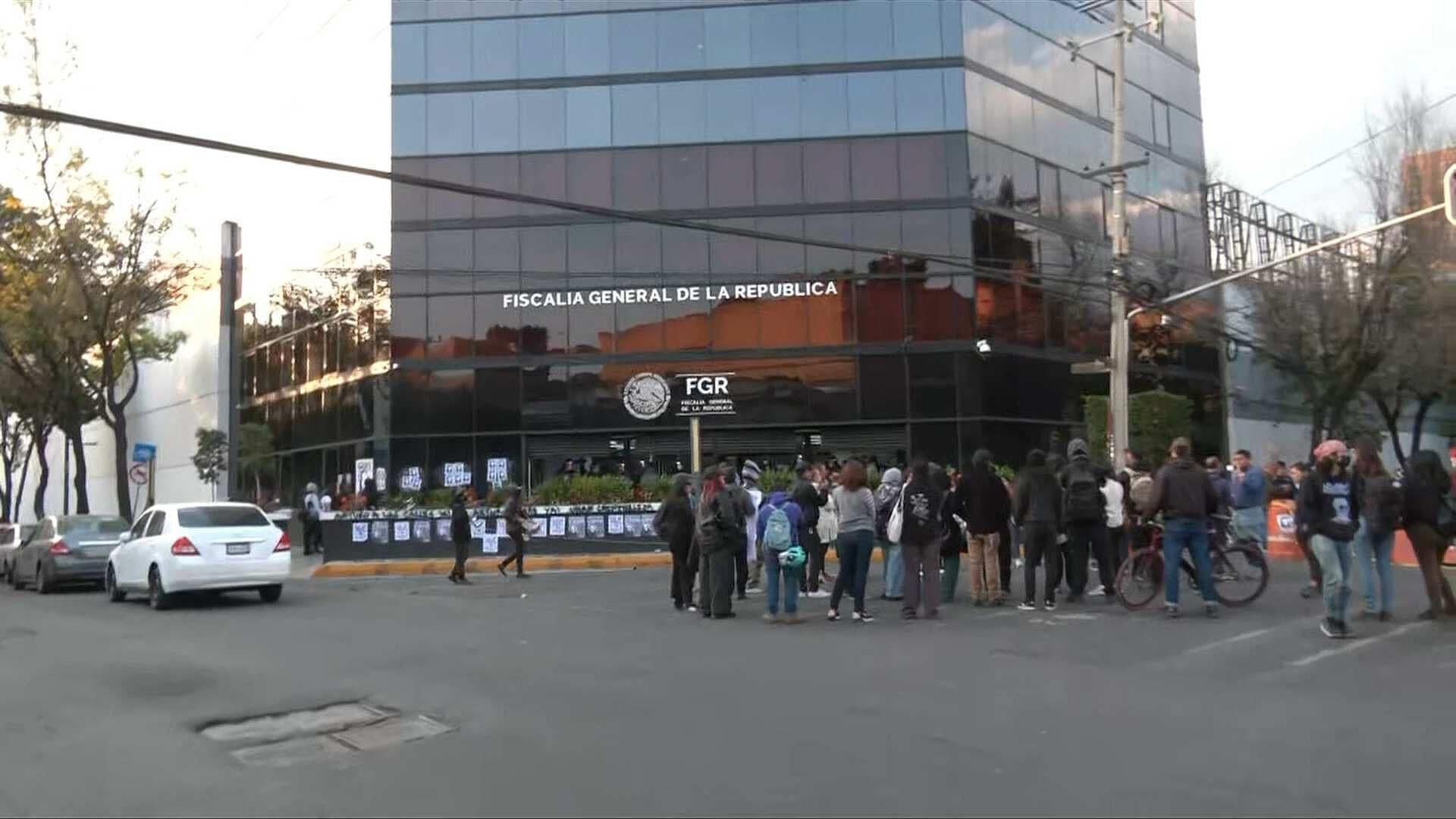 Protestan en CDMX por Caso de Estudiante de FES Acatlán Detenido