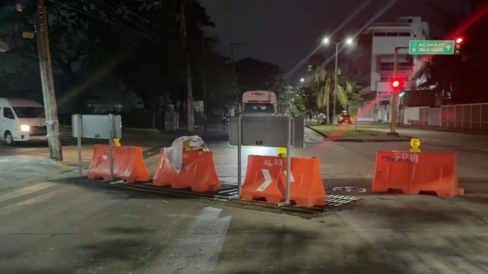 ¿Hasta Cuándo Permanecerá el Cerrada la Calle Urano en Boca del Río?; Conoce las Rutas Alternas