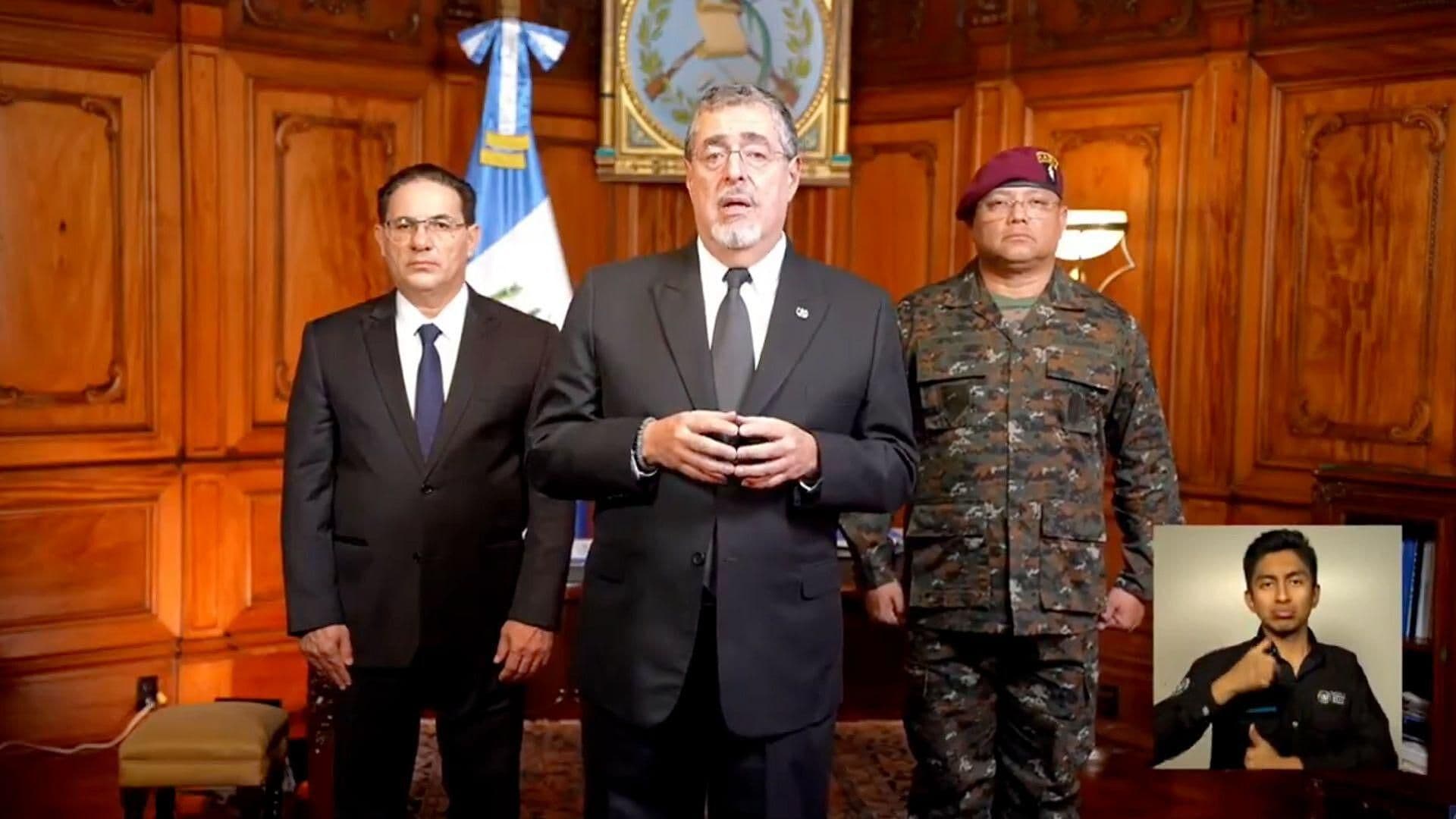 Presidente de Guatemala Decreta Estado de Sitio por 30 Días Tras Ataques a Policías