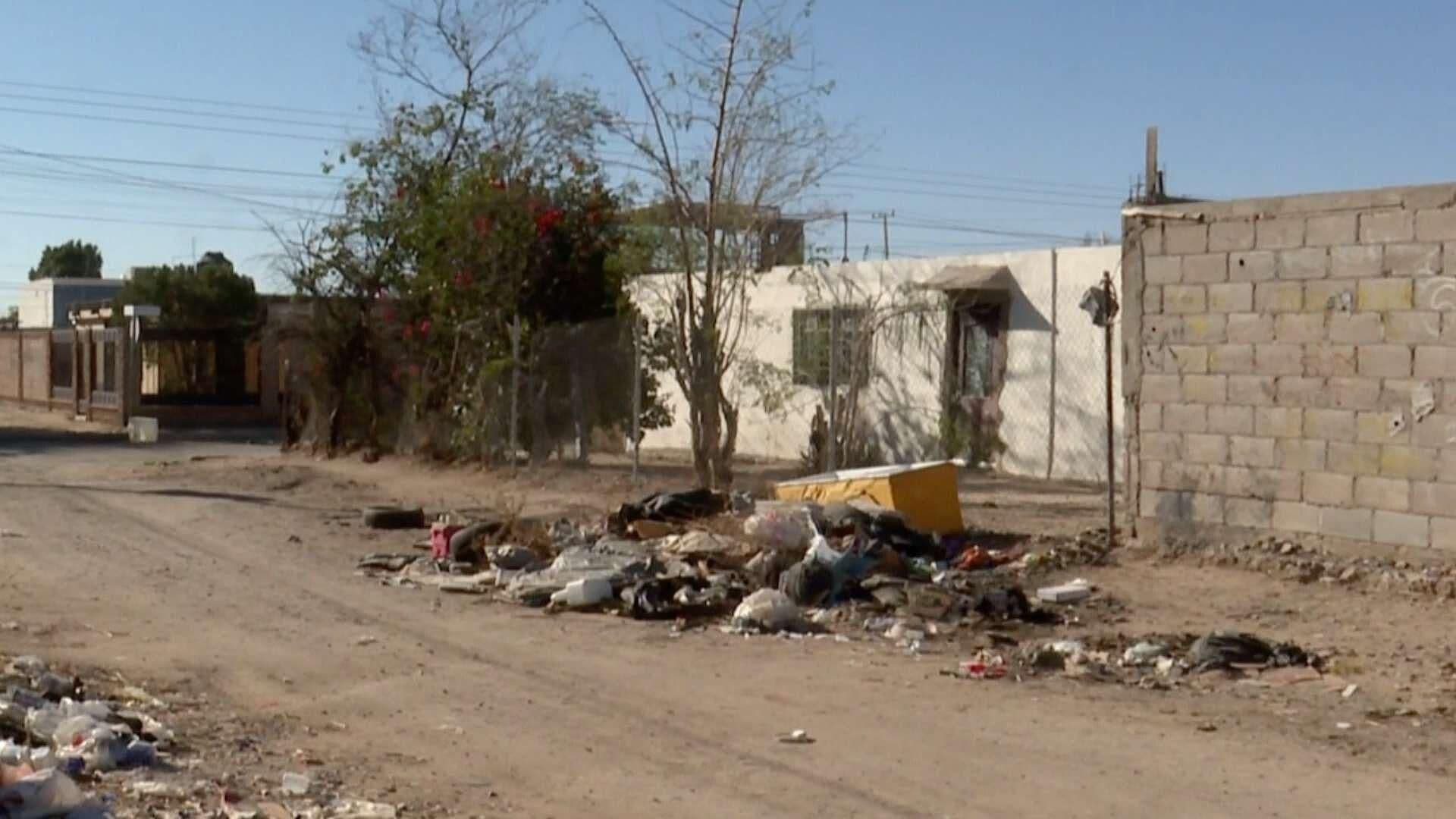 Vecinos Denuncian Basurero Clandestino en Colonia Lomas de Madrid en Hermosillo