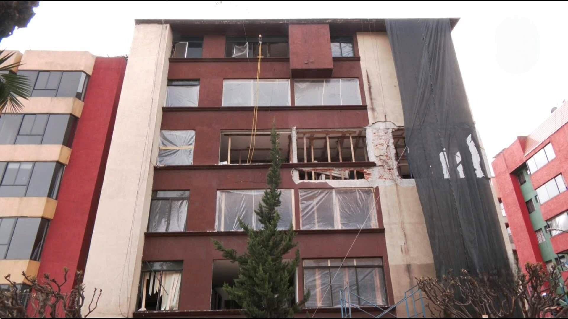 Explosión en Paseos de Taxqueña: Entre los Afectados También Está el Conserje del Edificio