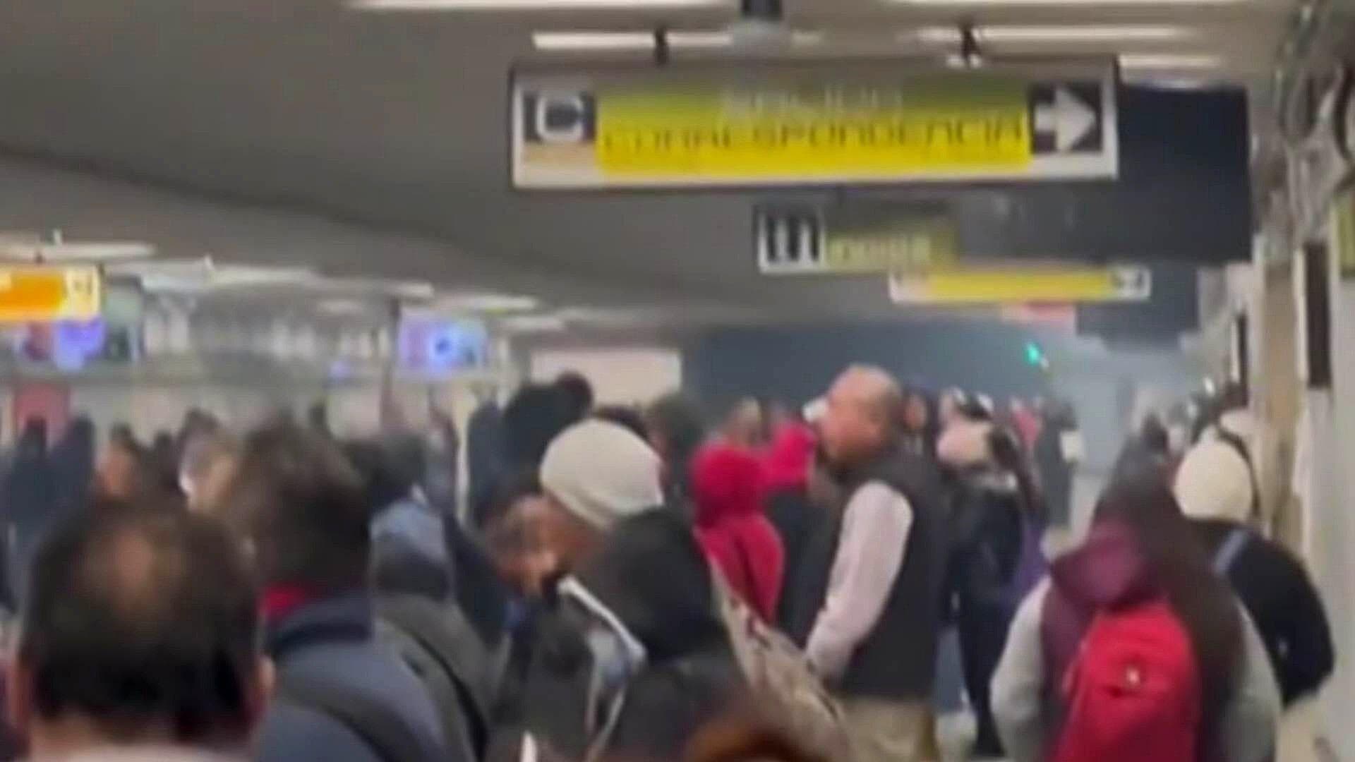 Usuarios de la L3 del Metro CDMX Reportan Presencia de Humo en la Estación Zapata