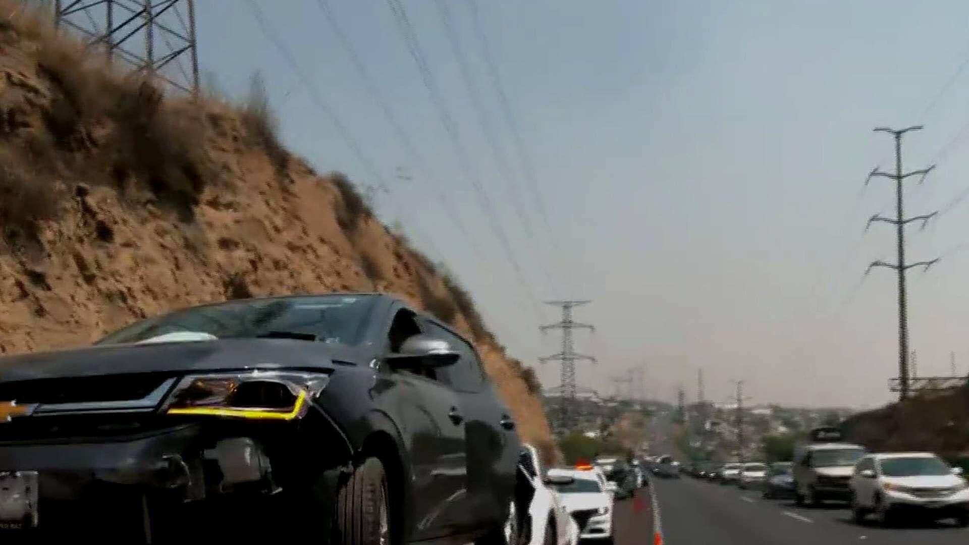 Vuelca Patrulla tras Choque en Autopista Chamapa-Lechería en Edomex
