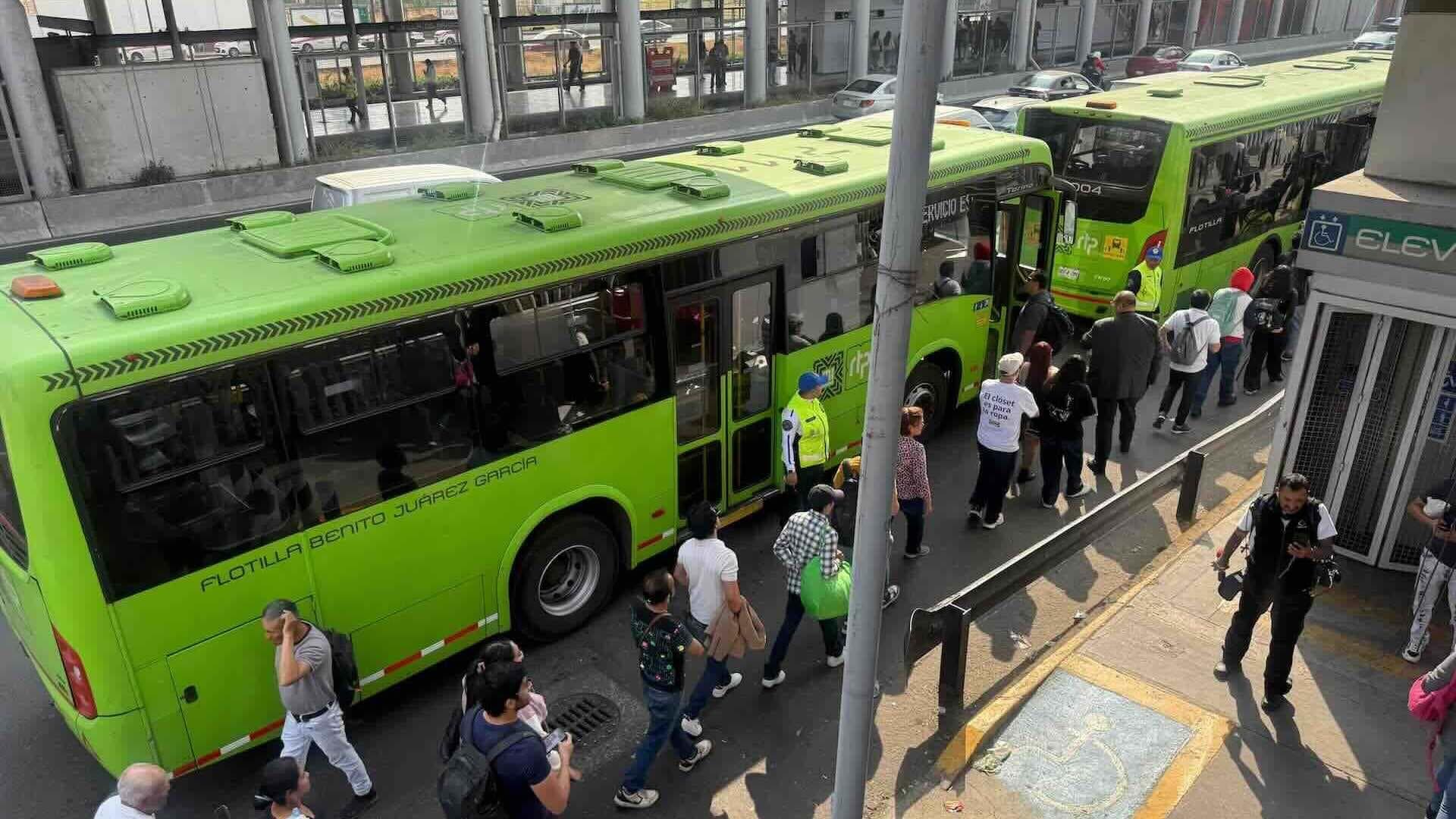 Tumultos en Línea B del Metro por Cierre de Varias Estaciones este Sábado