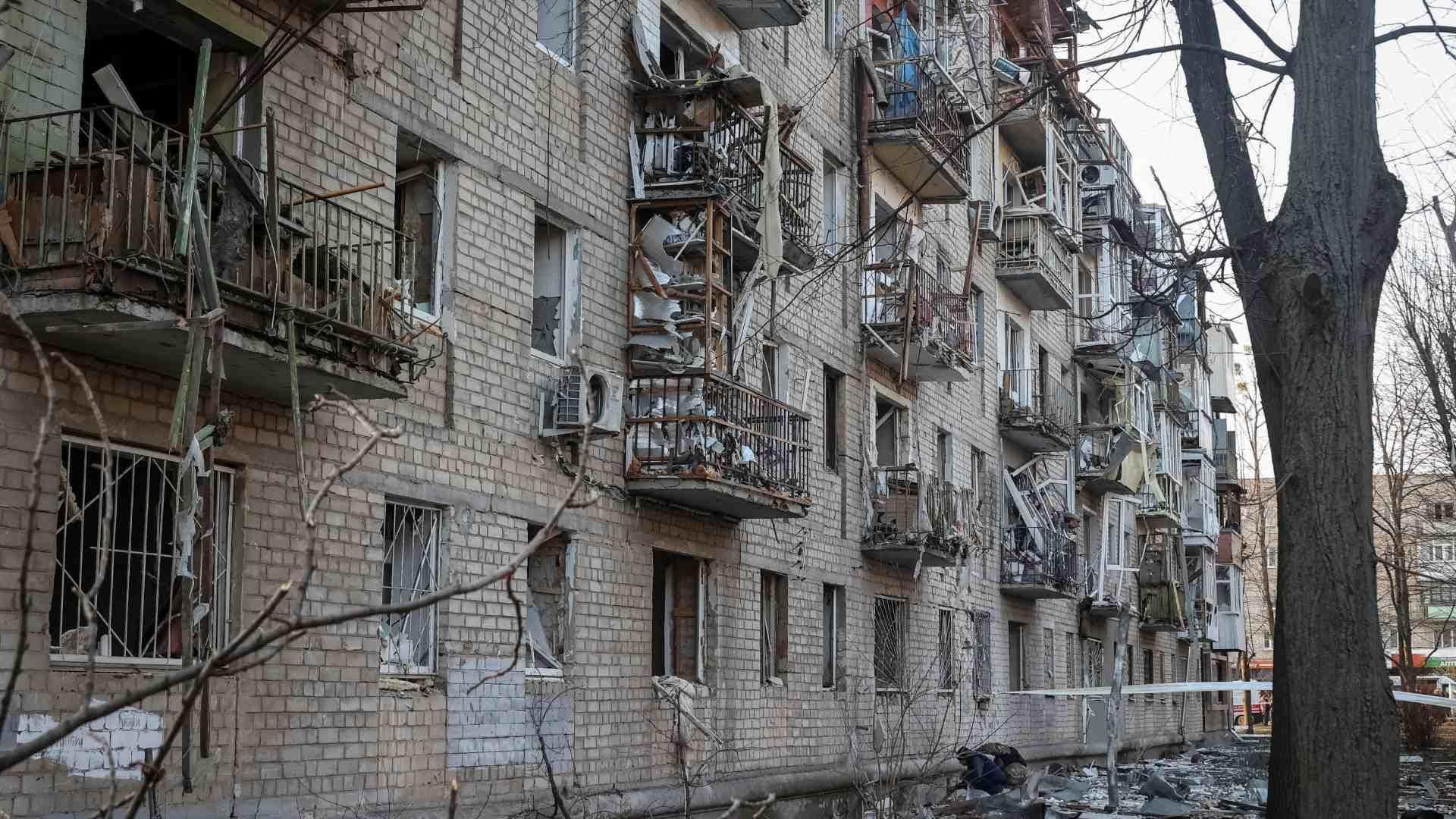 Rusia Lanza Bombas contra la Ciudad Ucraniana de Járkov