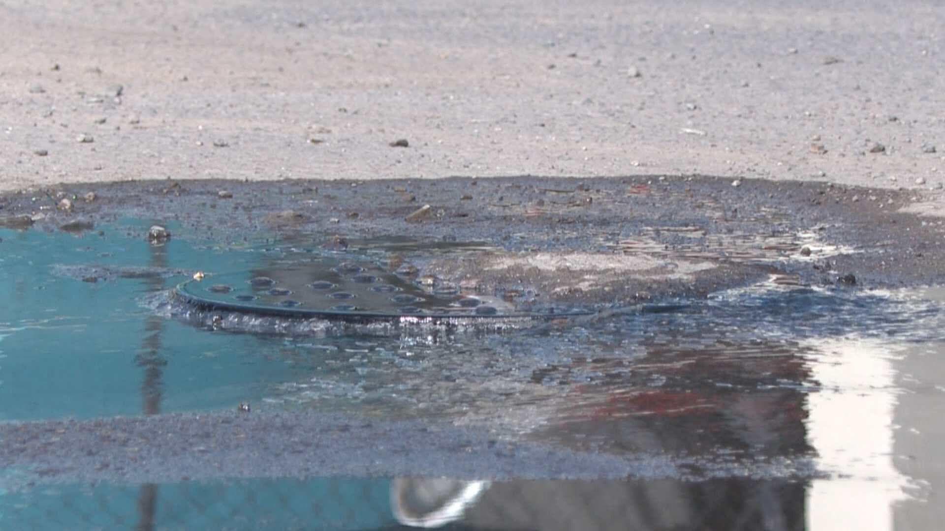 Vecinos Hacen Llamado a Reparar Fuga de Aguas Negras en Colonia Balderrama de Hermosillo