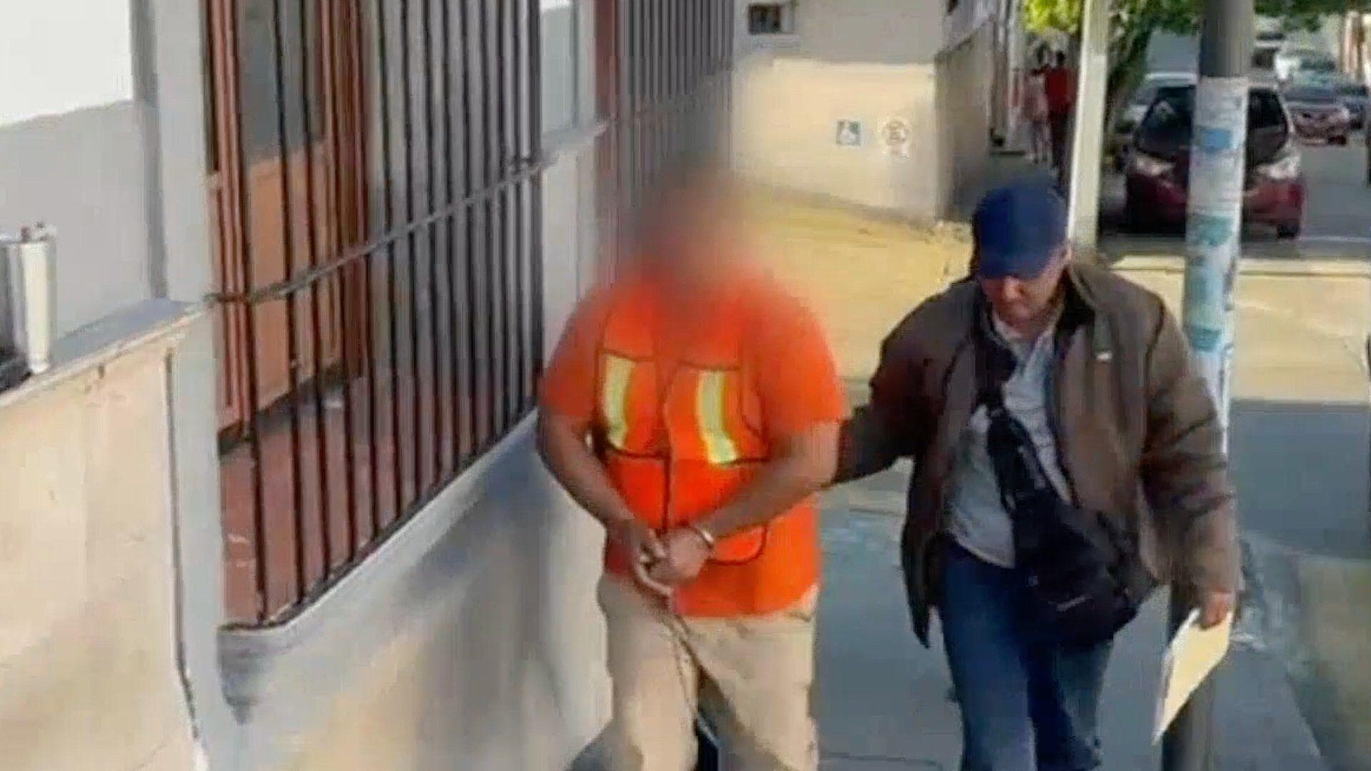 Detienen a Juan Carlos “N” Comandante de la Policía de Atoyac; Es Relacionado a un Homicidio