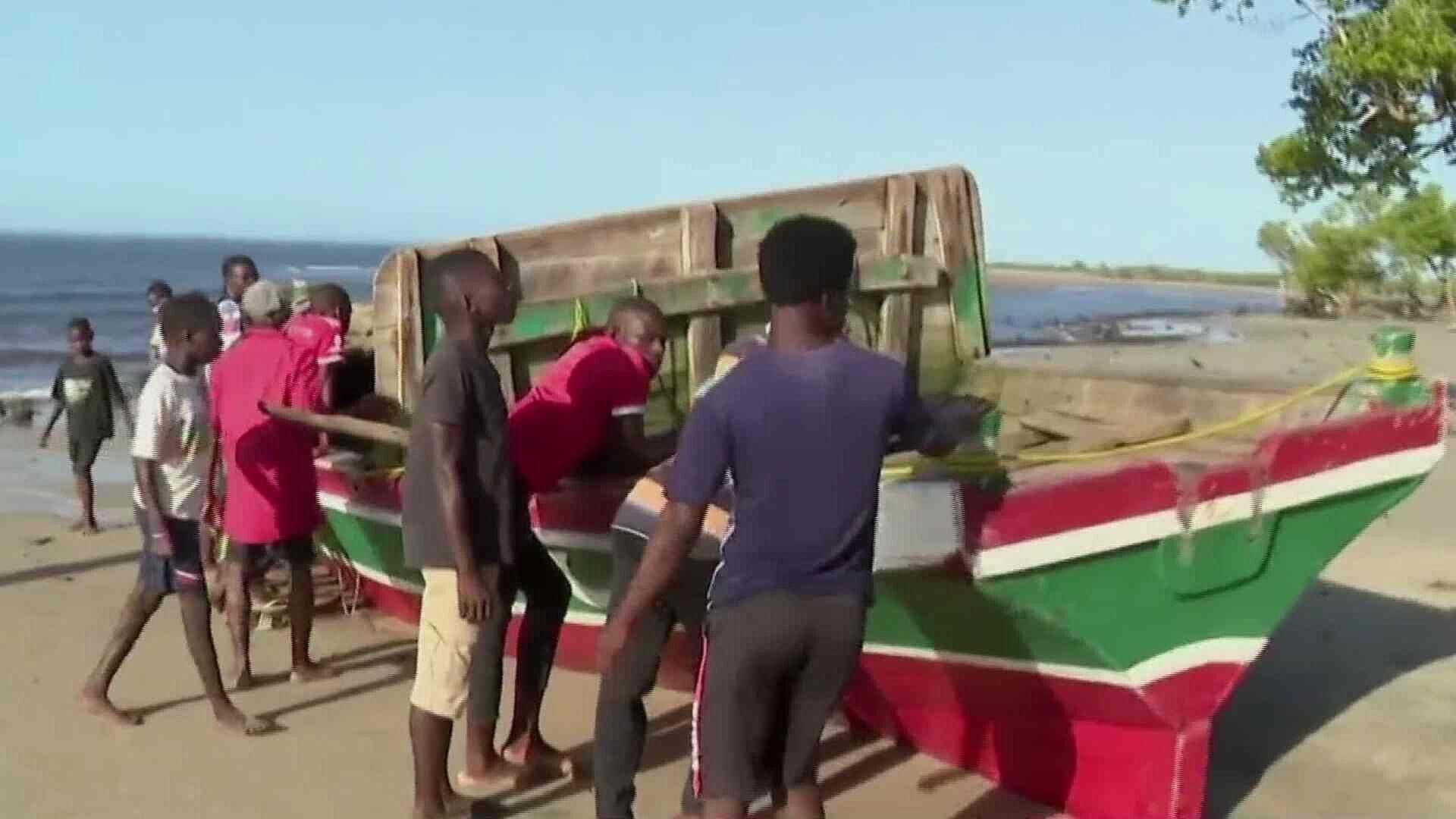 Sube a 97 Cifra de Muertos por Naufragio en Mozambique