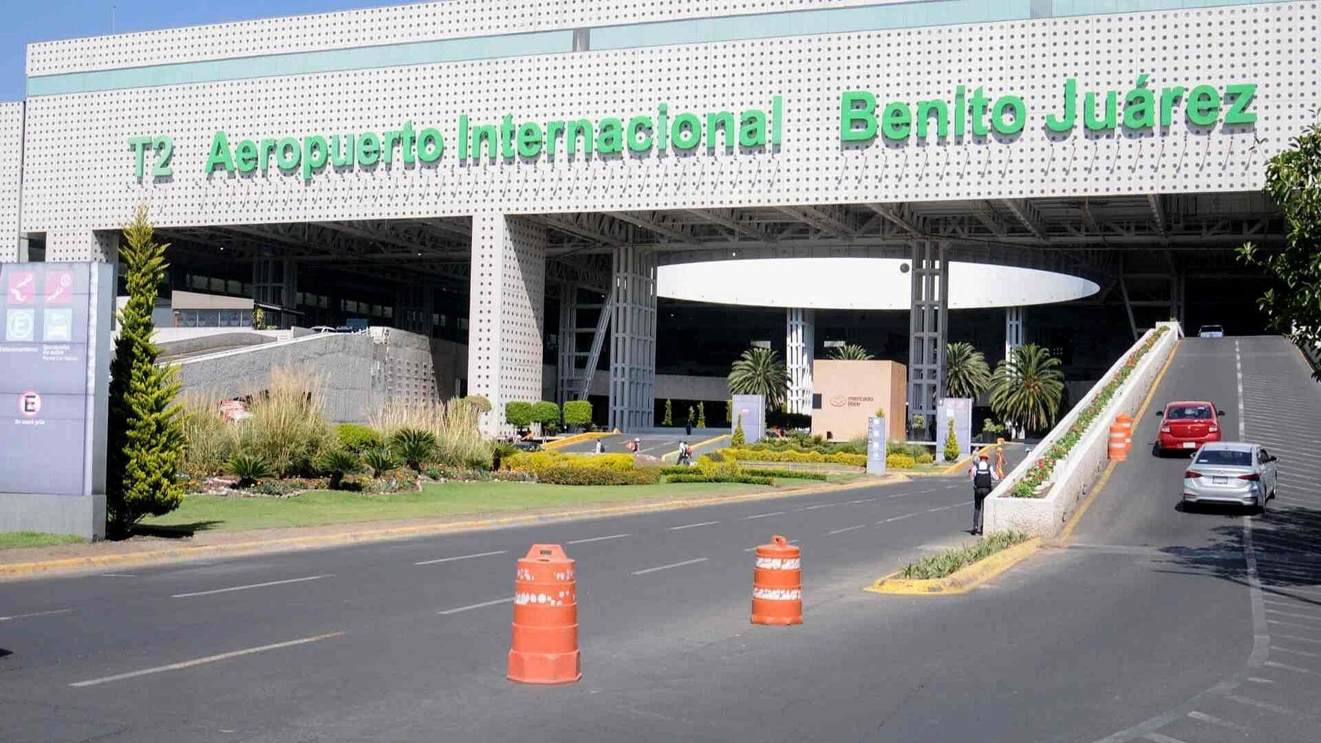 ¿Viajas a la T2 del AICM? Cerrarán Vialidad Interna