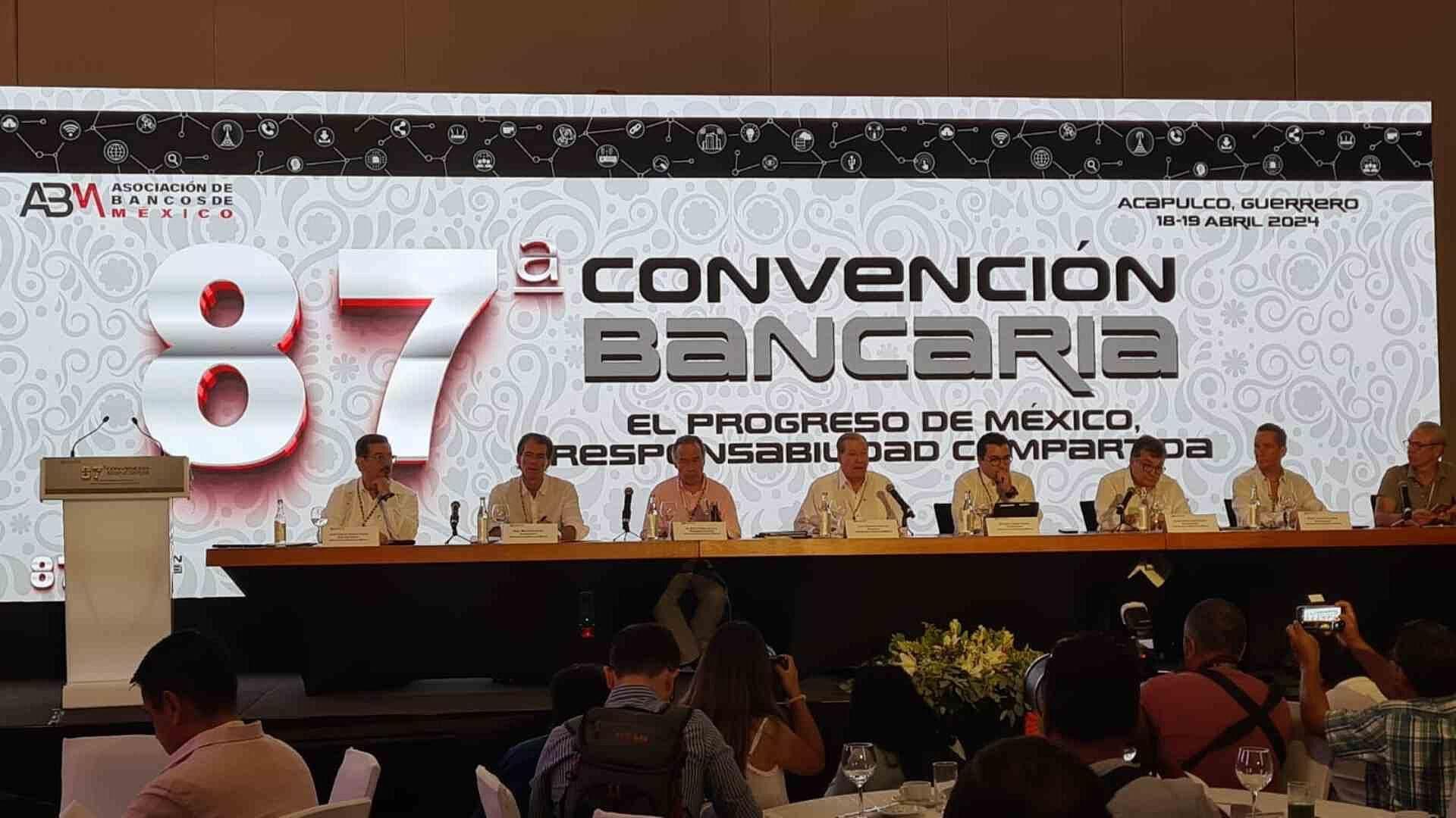 Acusan que Alcaldía de Acapulco Pide Dinero a Empresarios para Remodelar Zona Diamante