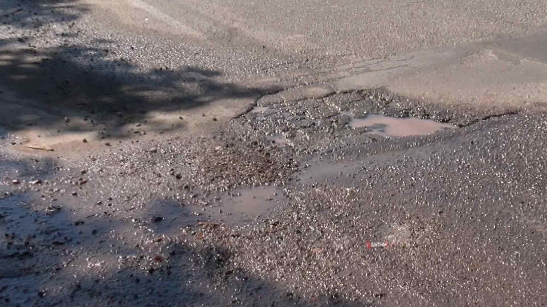 Vecinos de Colonia Balderrama, en Hermosillo, Reportan 2 Fugas de Agua