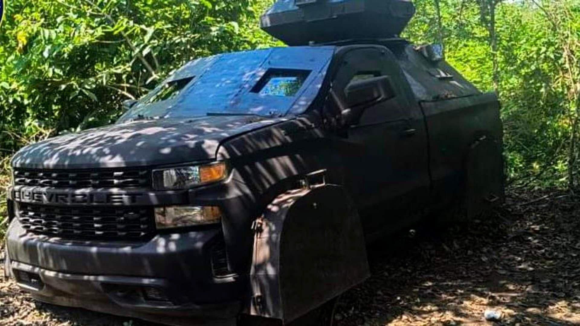 Desmantelan Taller donde Fabricaban Vehículos 'Monstruo' en Coyuca de Benítez, Guerrero