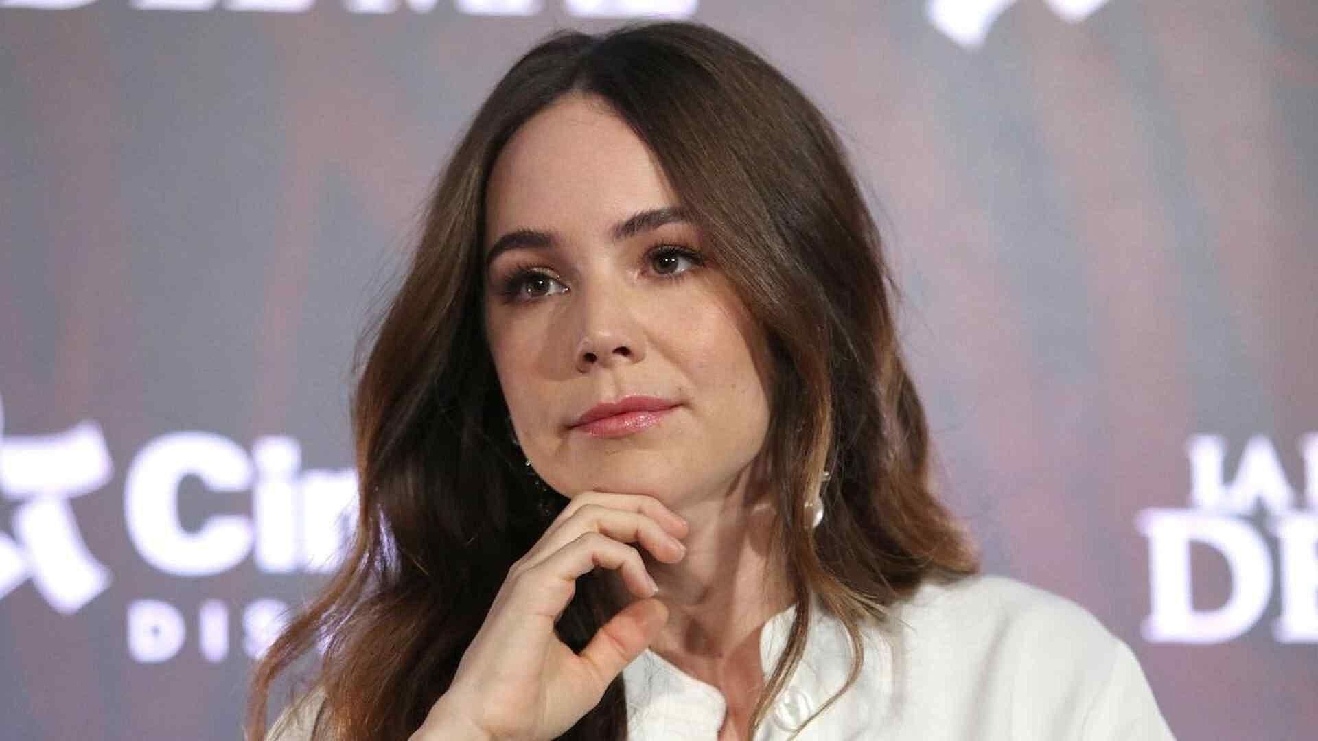 Camila Sodi Agradece a Donadores de Sangre por Ayudar a su Mamá, Ernestina Sodi