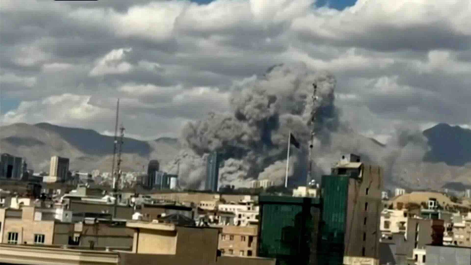 Israel Lanza Ataques Aéreos en Teherán y Devastan Objetivos Clave del Régimen
